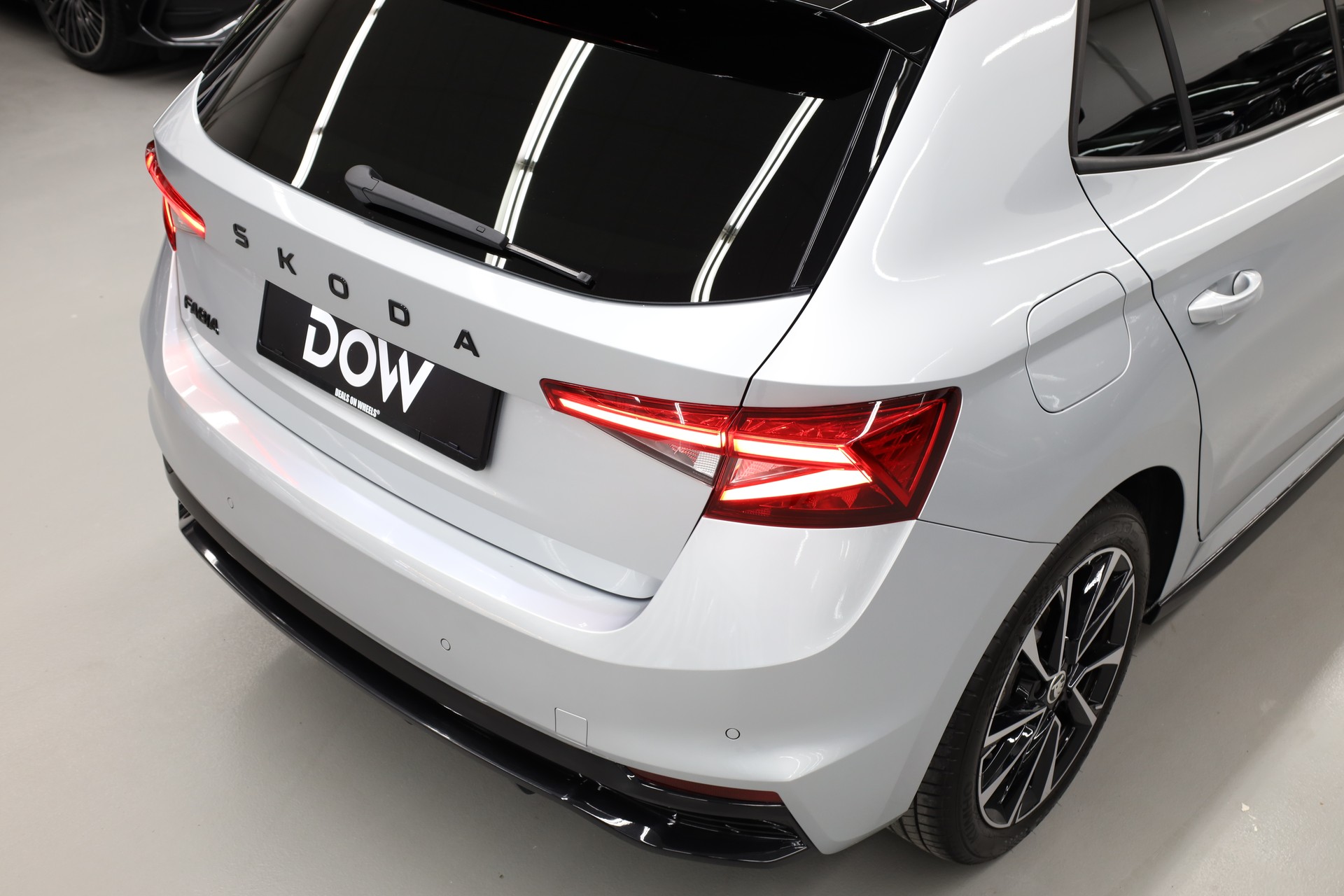 SKODA Fabia 1.0 TSI Monte Carlo DSG-image-8