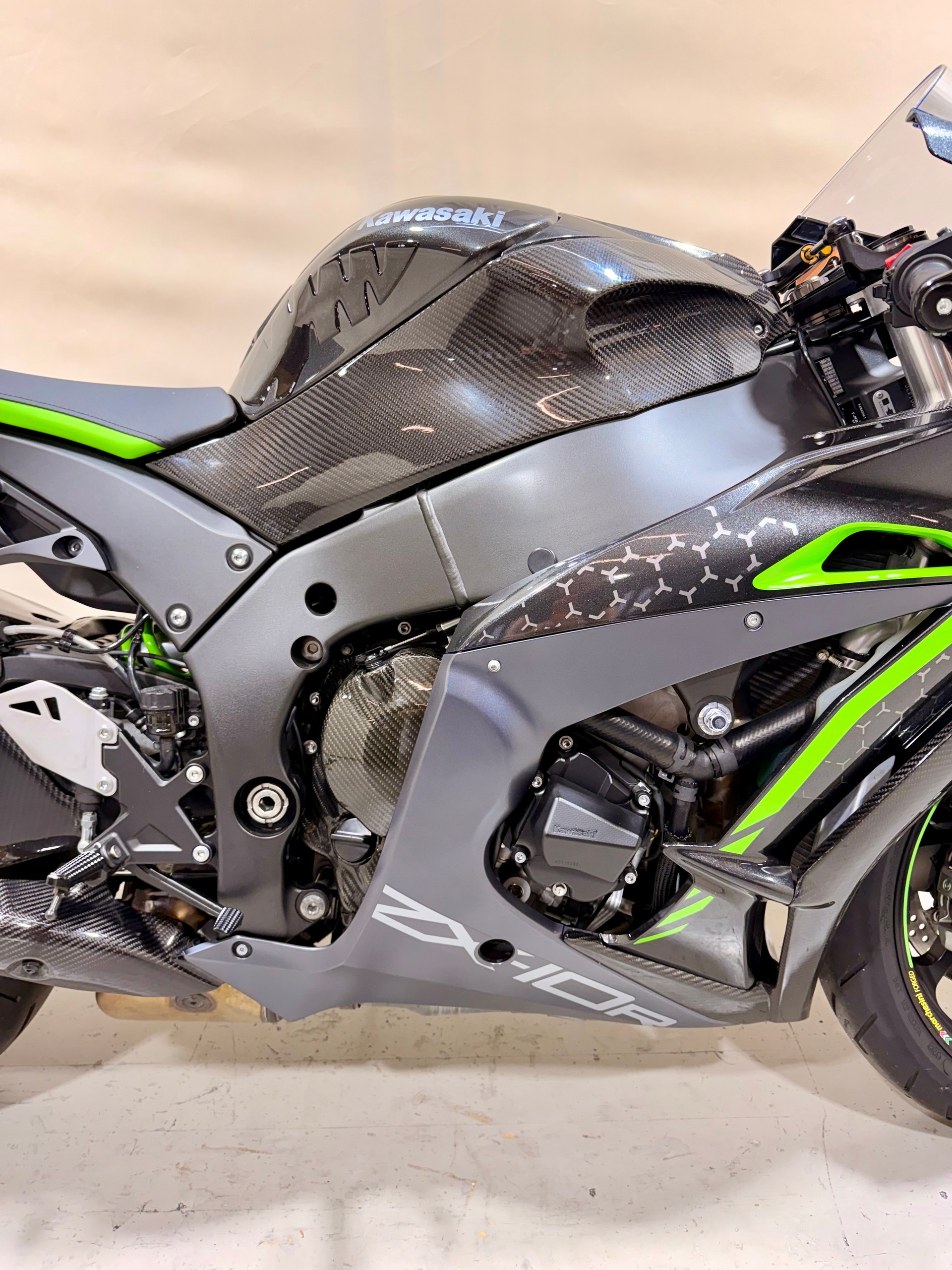 KAWASAKI Ninja ZX-10R SE Performance ABS-showroom-element-2