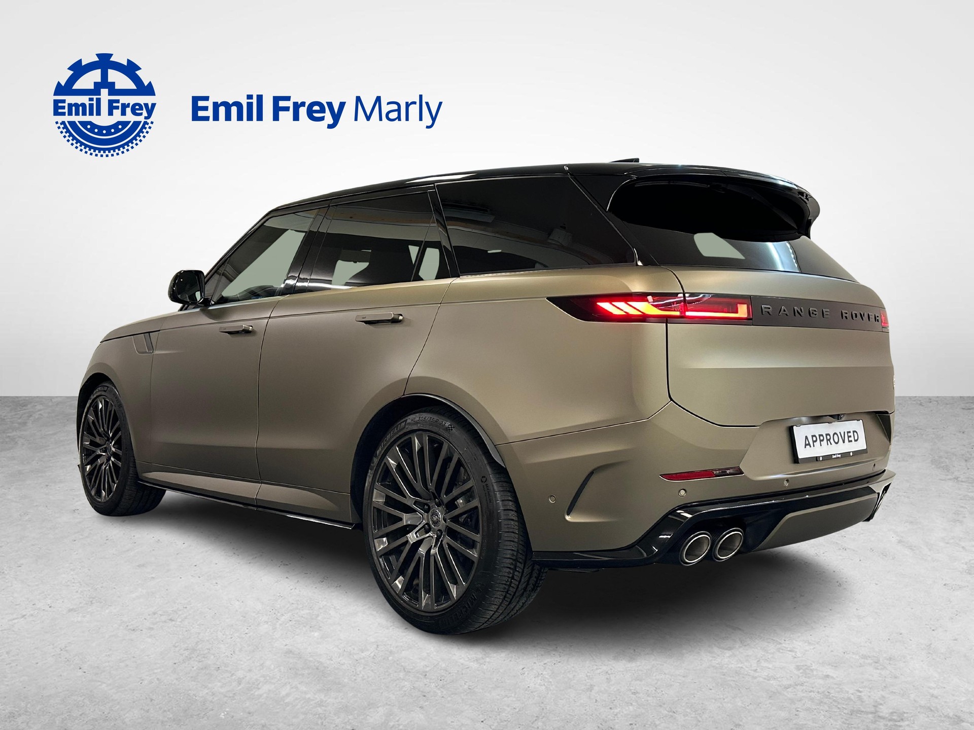LAND ROVER Range Rover Sport 4.4 V8 SV Edition One Carbon-showroom-element-2