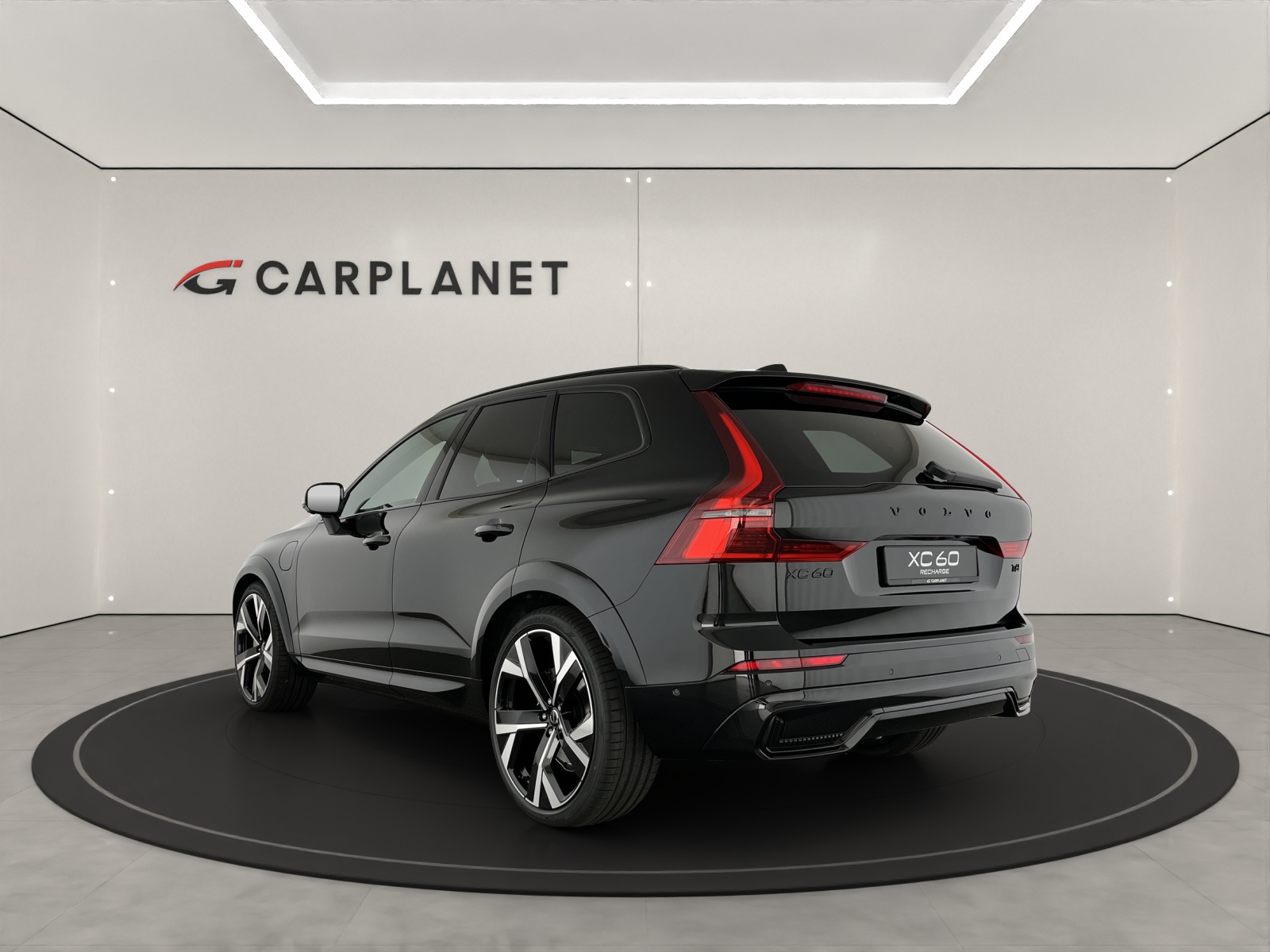 VOLVO XC60 2.0 T6 TE Black Edition eAWD-image-3