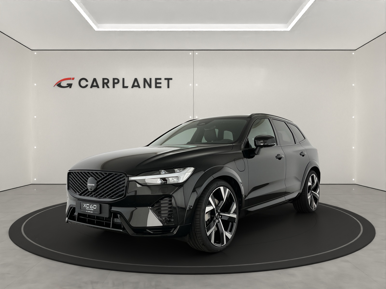 VOLVO XC60 2.0 T6 TE Black Edition eAWD-image-0