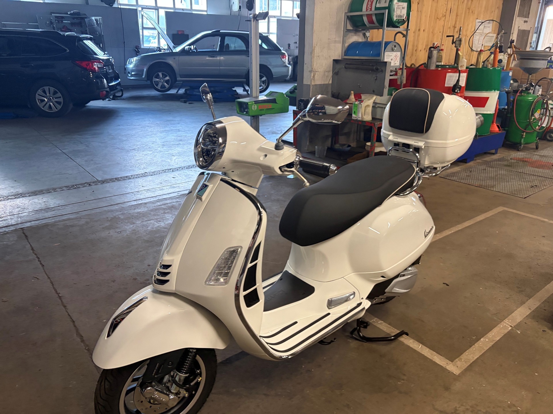 PIAGGIO Vespa GTS 310 Super RST E5+-showroom-element-2