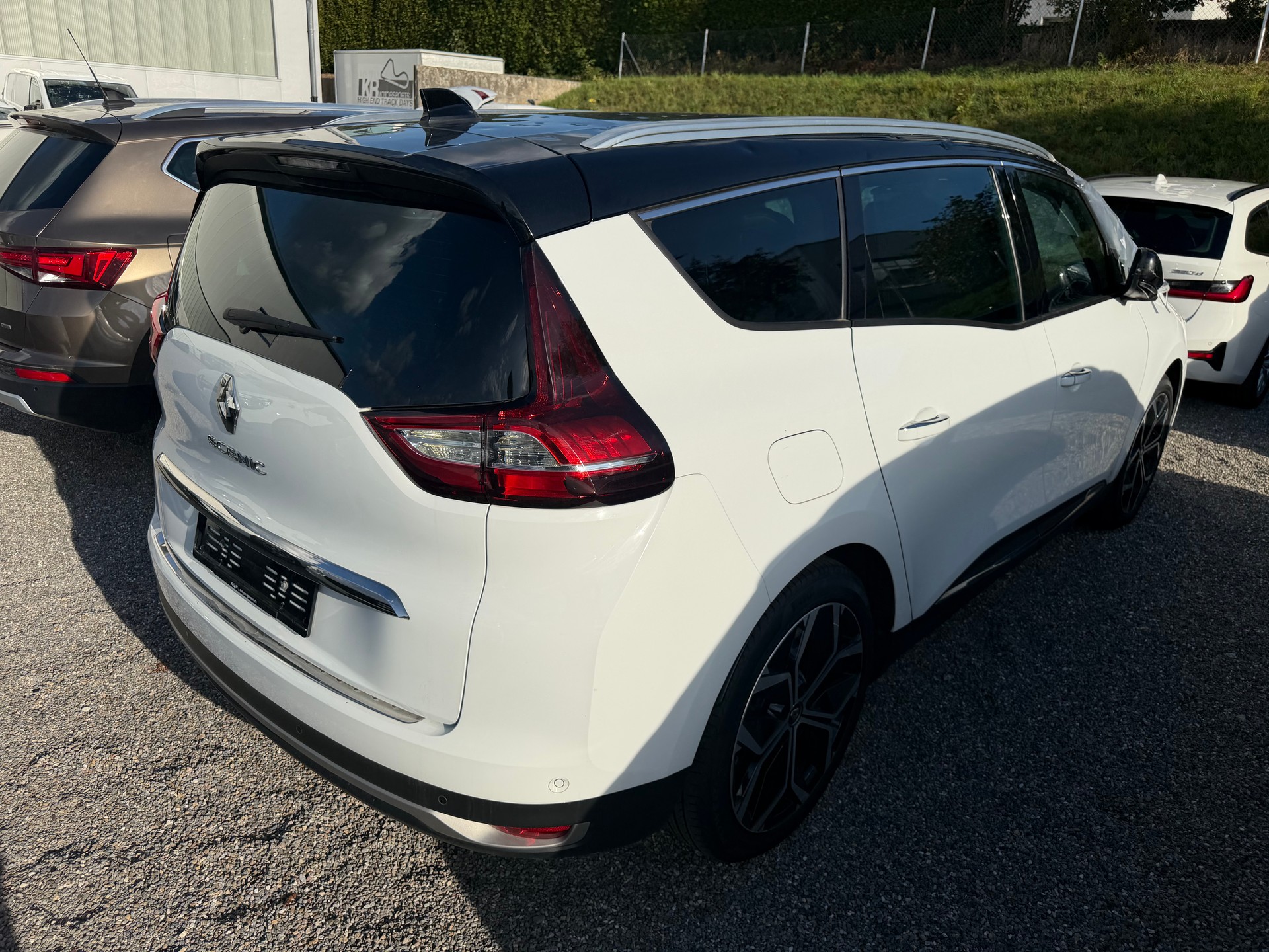 RENAULT Grand Scénic 1.3 16V Turbo Intens EDC-image-2