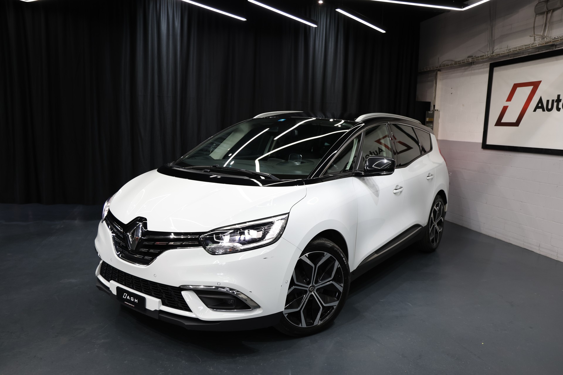 RENAULT Grand Scénic 1.3 16V Turbo Intens EDC-image-0