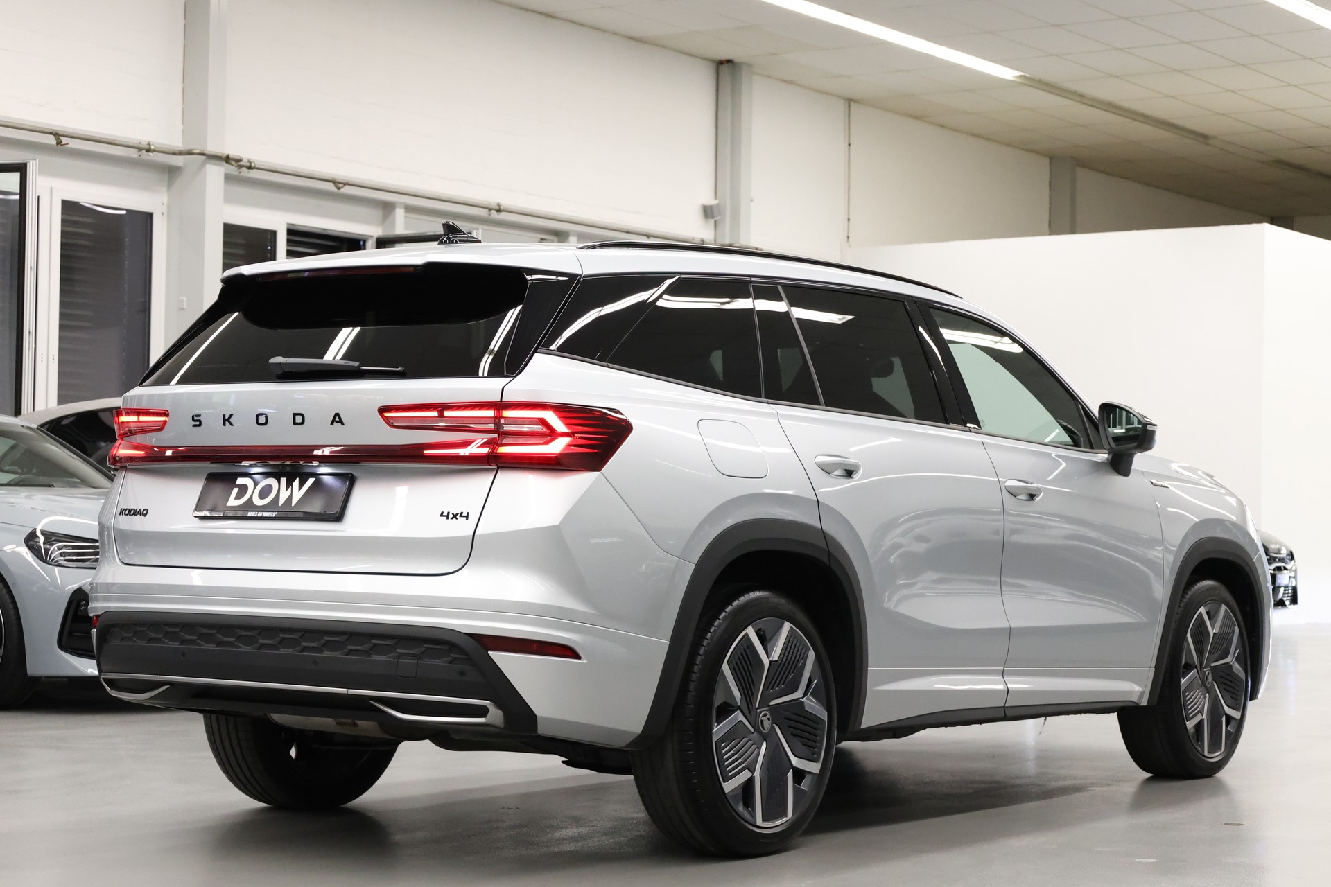 SKODA Kodiaq 2.0 TDI SportLine-image-6