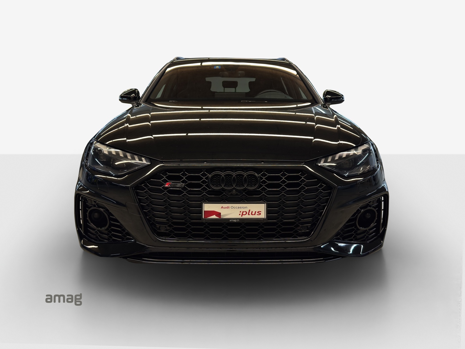 AUDI RS4 Avant quattro tiptronic-image-6