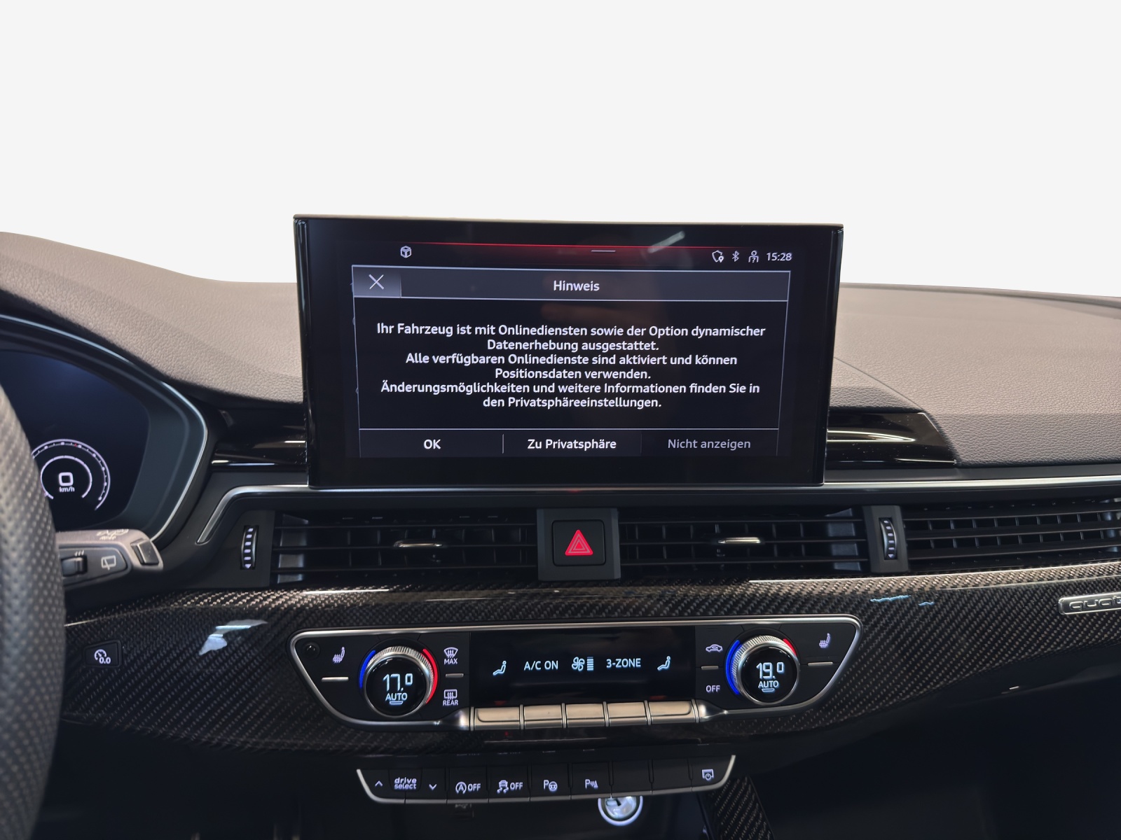 AUDI RS4 Avant quattro tiptronic-image-10