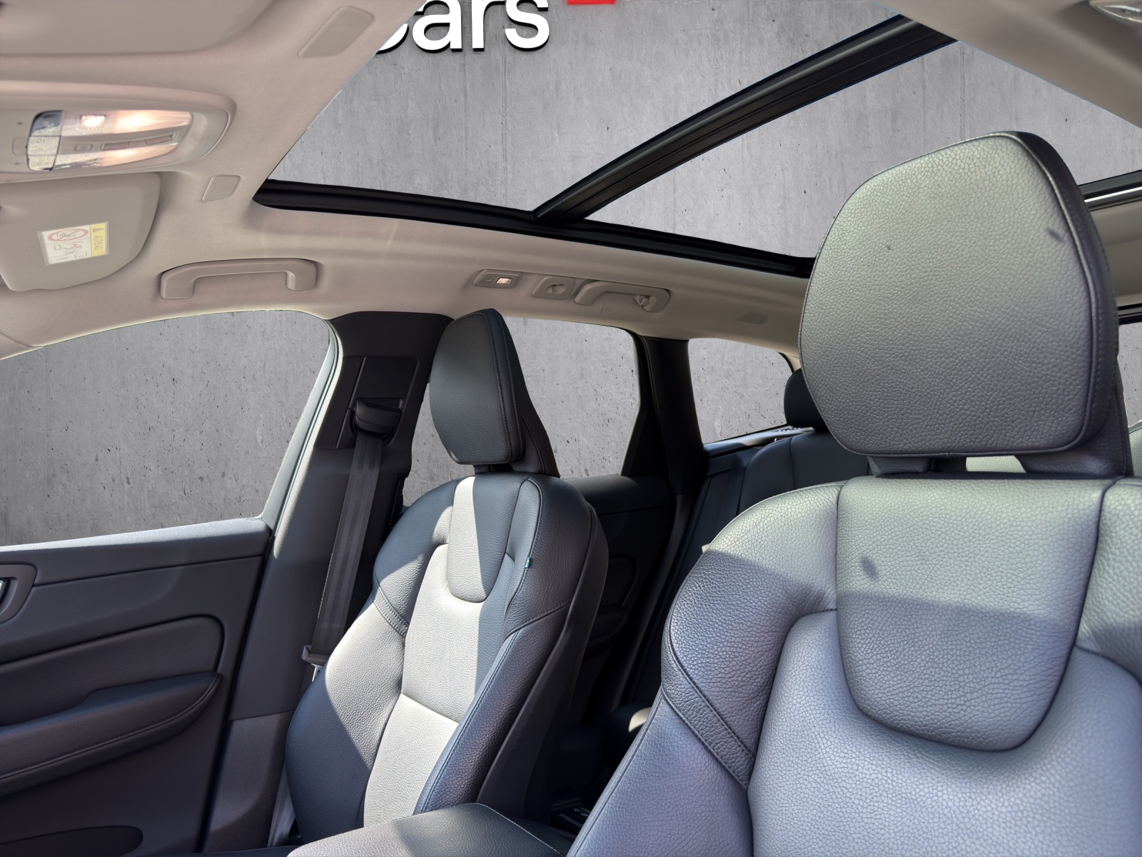 VOLVO XC60 2.0 T6 TE Inscription eAWD-image-17