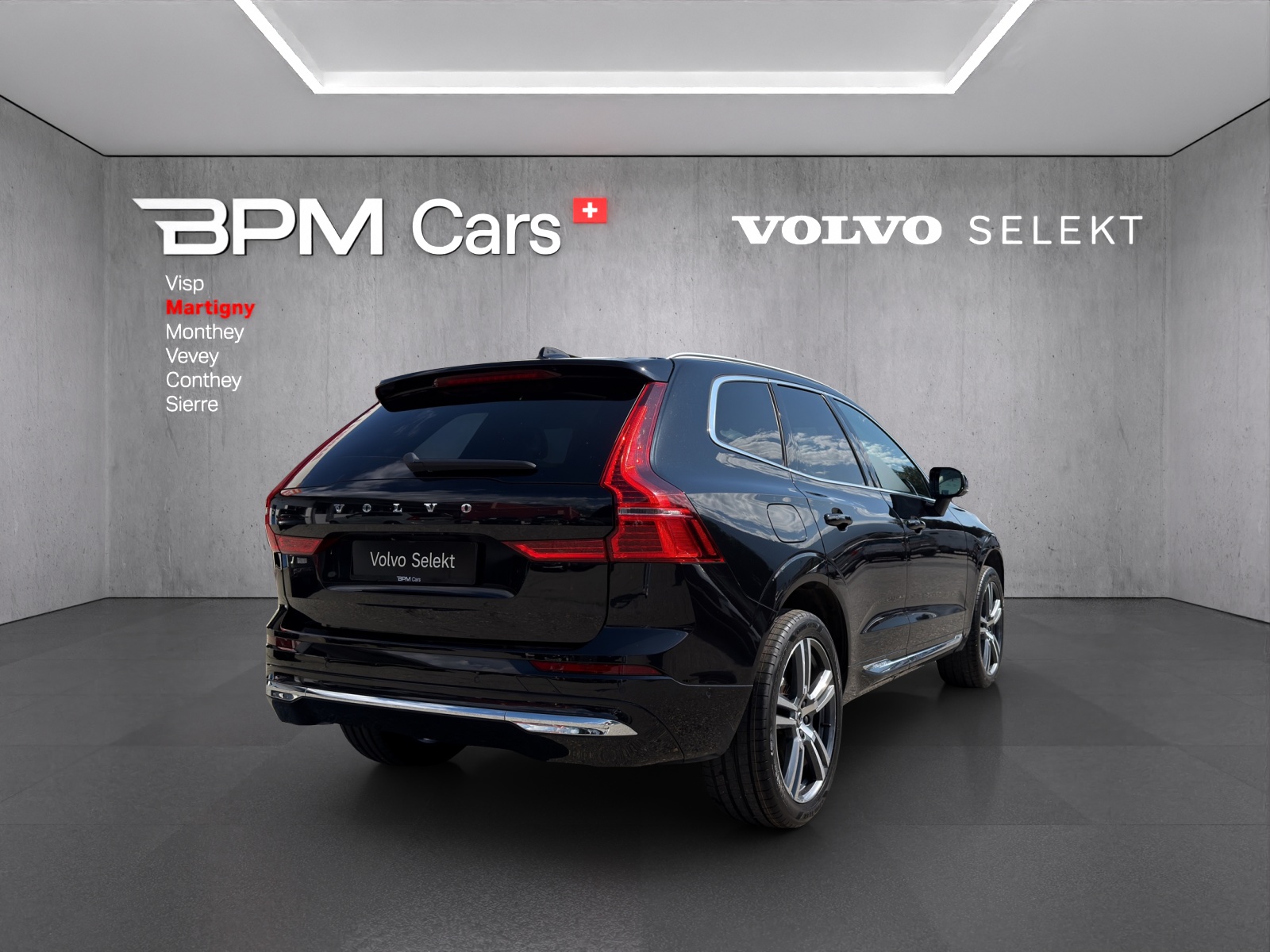 VOLVO XC60 2.0 T6 TE Inscription eAWD-showroom-element-3