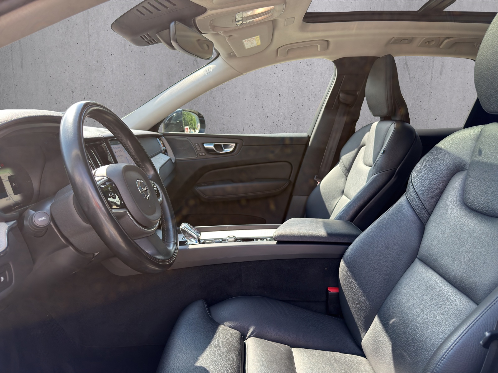 VOLVO XC60 2.0 T6 TE Inscription eAWD-image-8