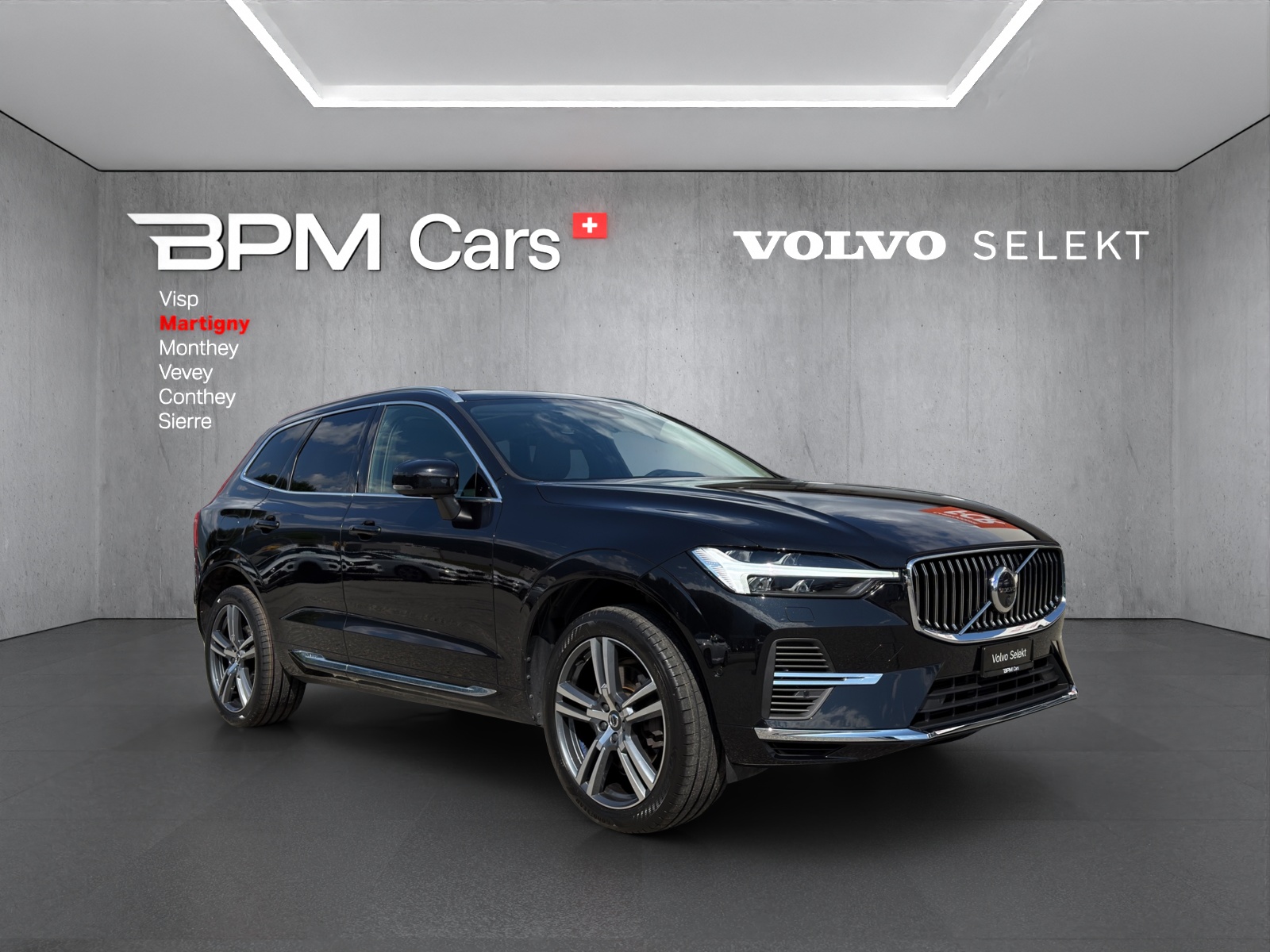 VOLVO XC60 2.0 T6 TE Inscription eAWD-image-4