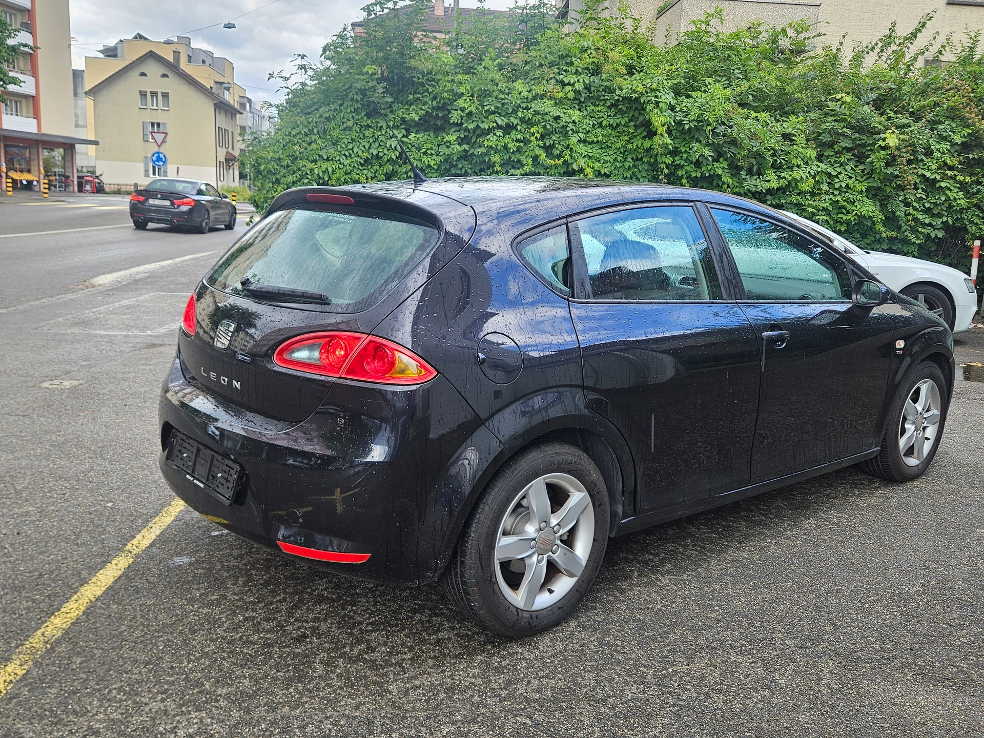 SEAT Leon 1.8 TSI Reference-image-4