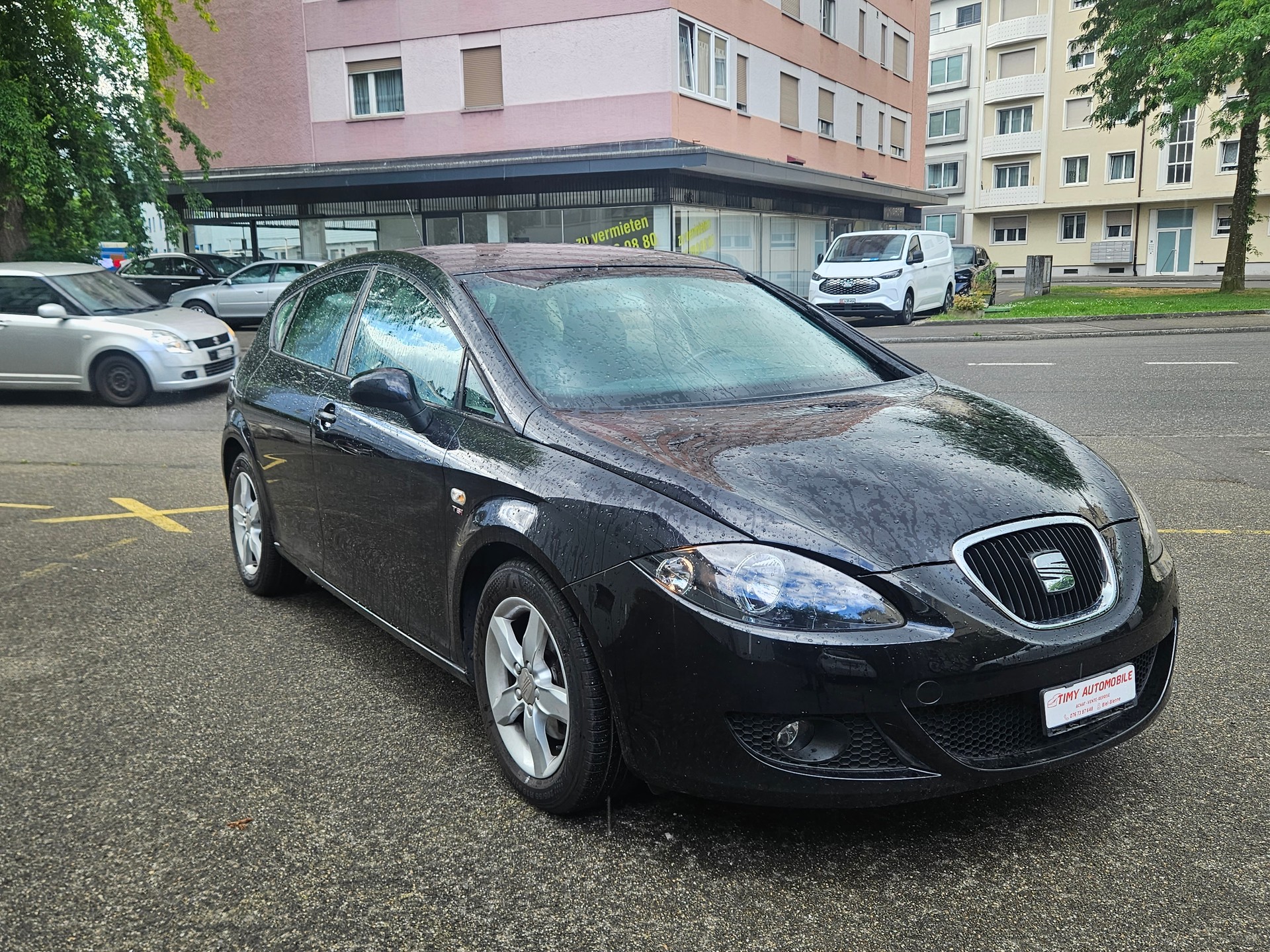 SEAT Leon 1.8 TSI Reference-image-2