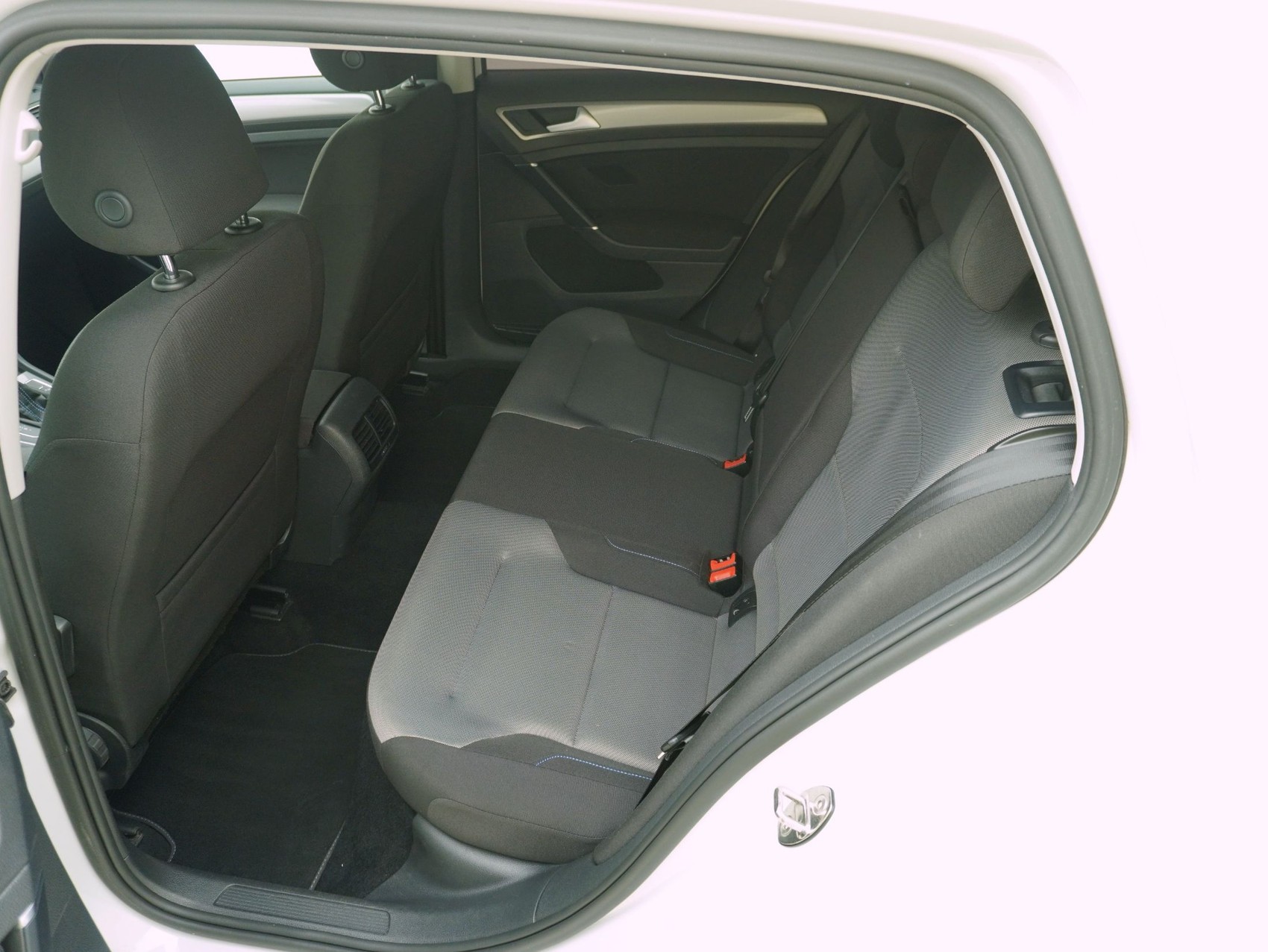 VW Golf 7 e-Golf-image-10
