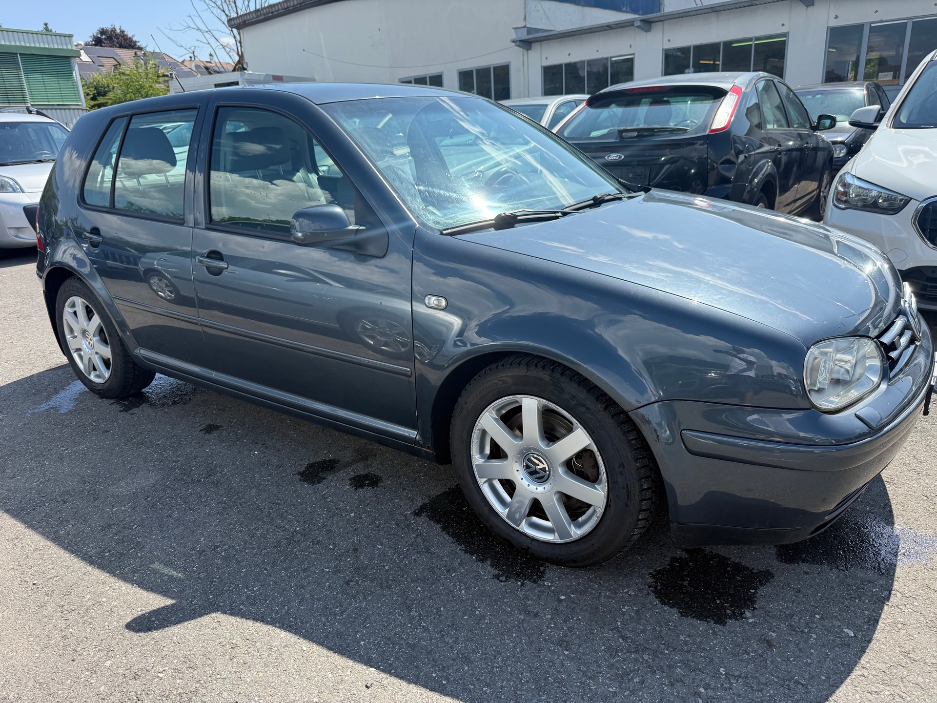 VW Golf 2.8 Highline 4Motion-image-3
