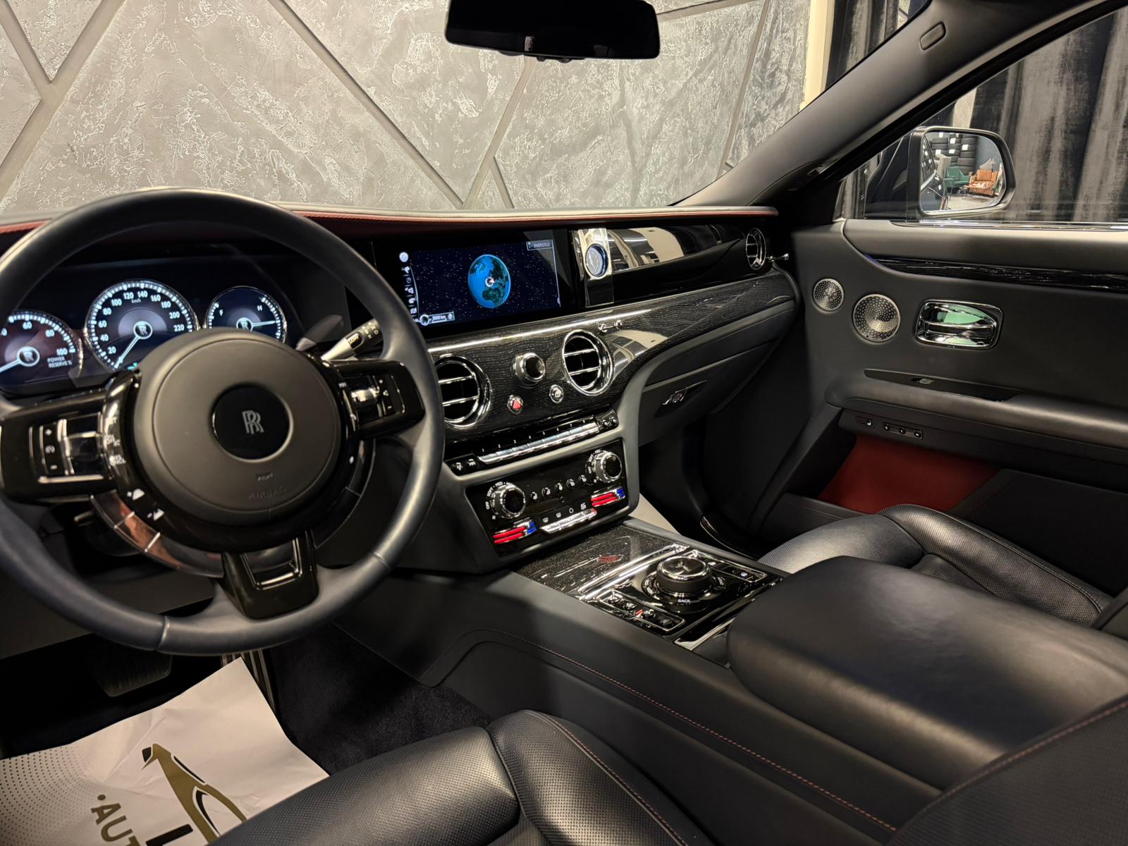 ROLLS-ROYCE Ghost II 6.75 V12-image-9