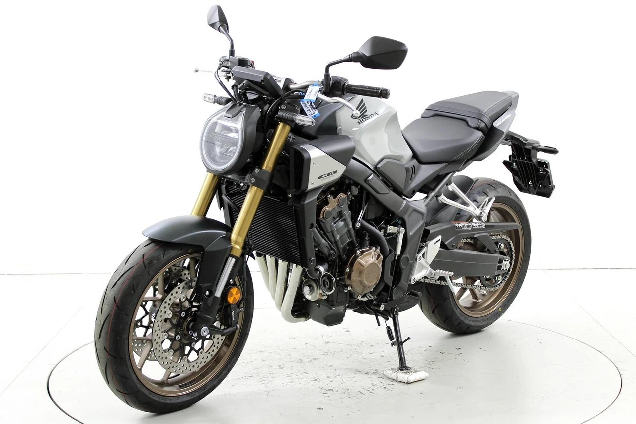HONDA CB 650 RA E-Clutch-showroom-element-2