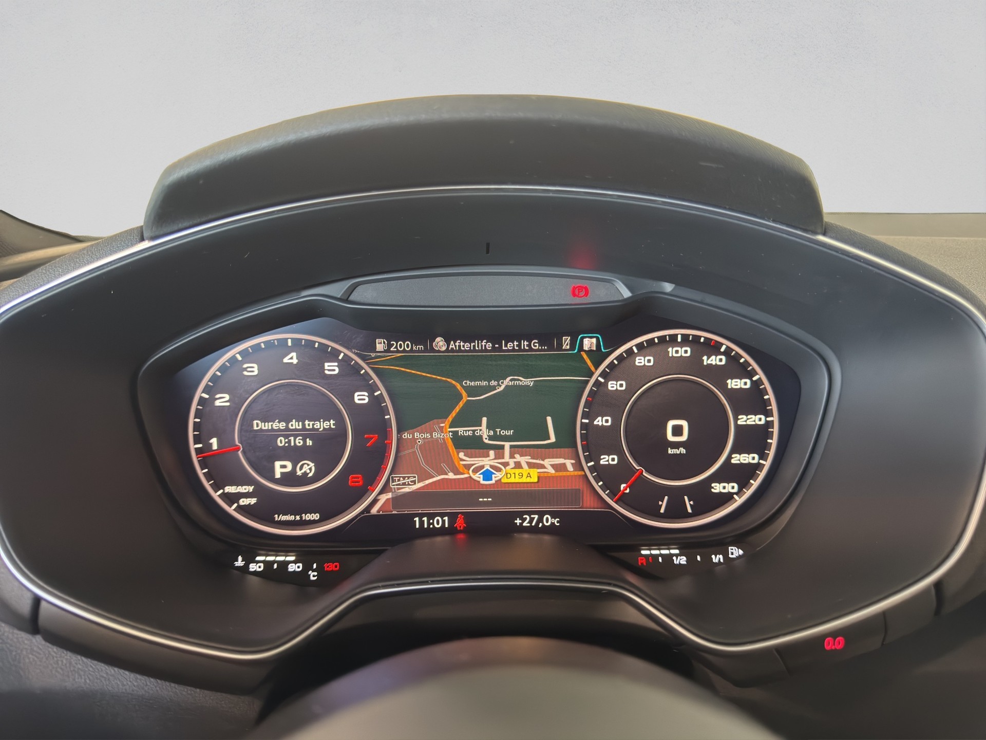 AUDI TT Coupé 2.0 TFSI quattro S-tronic-image-19