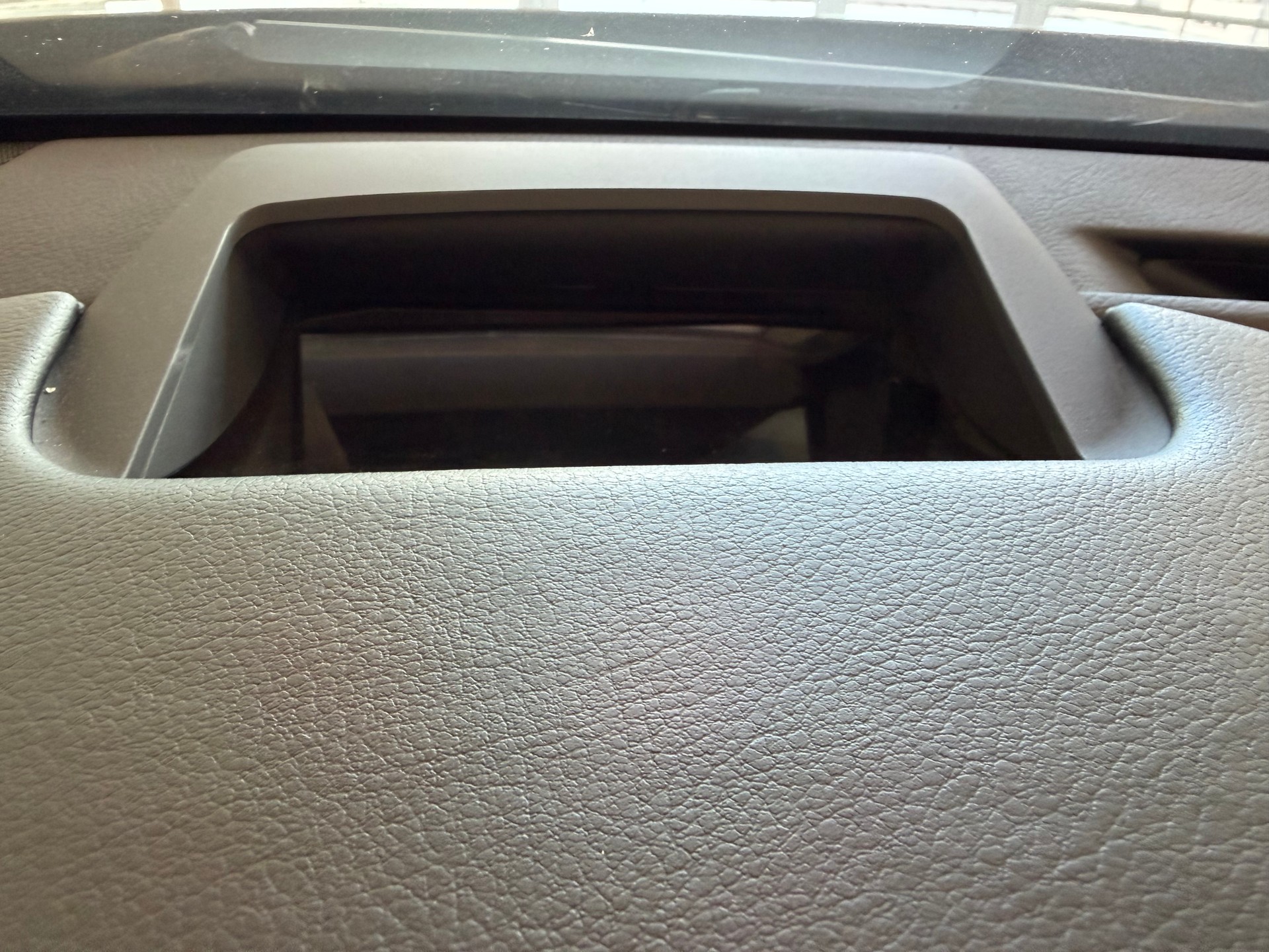 LEXUS NX 300h excellence E-Four Automatic-image-19