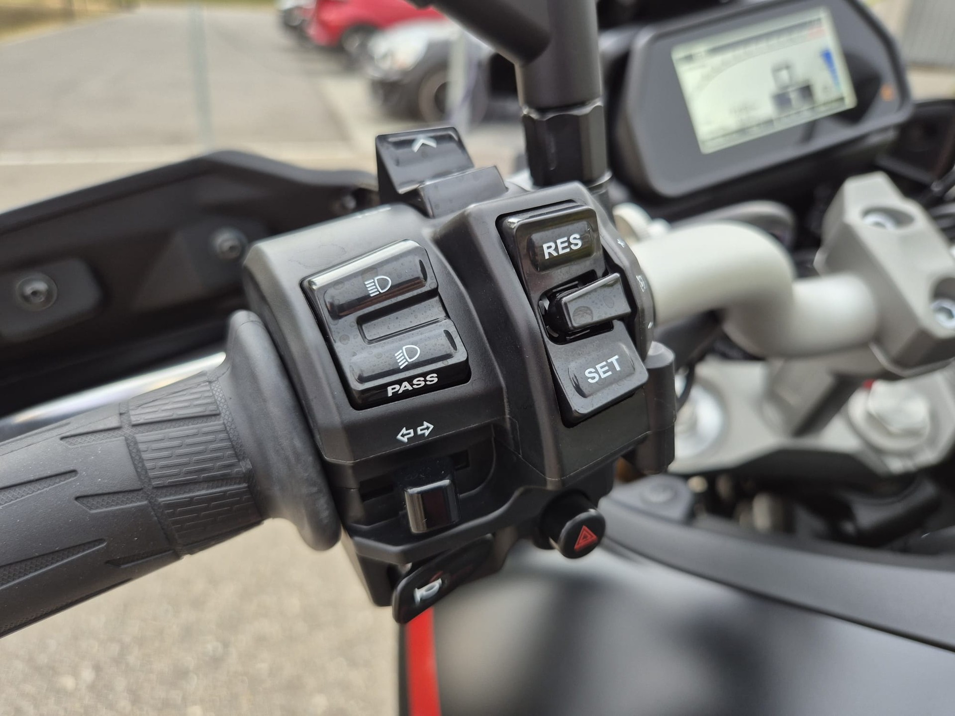 YAMAHA Tracer 900 GT ABS-image-10