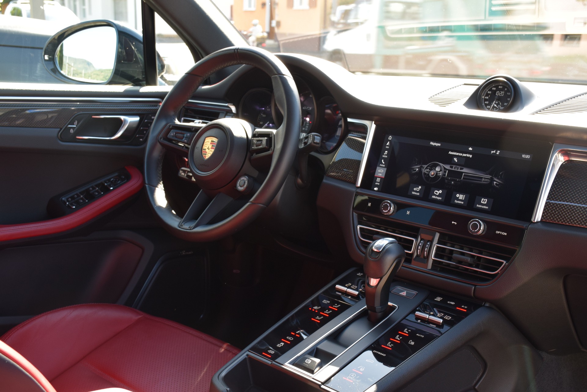 PORSCHE Macan GTS PDK-image-13