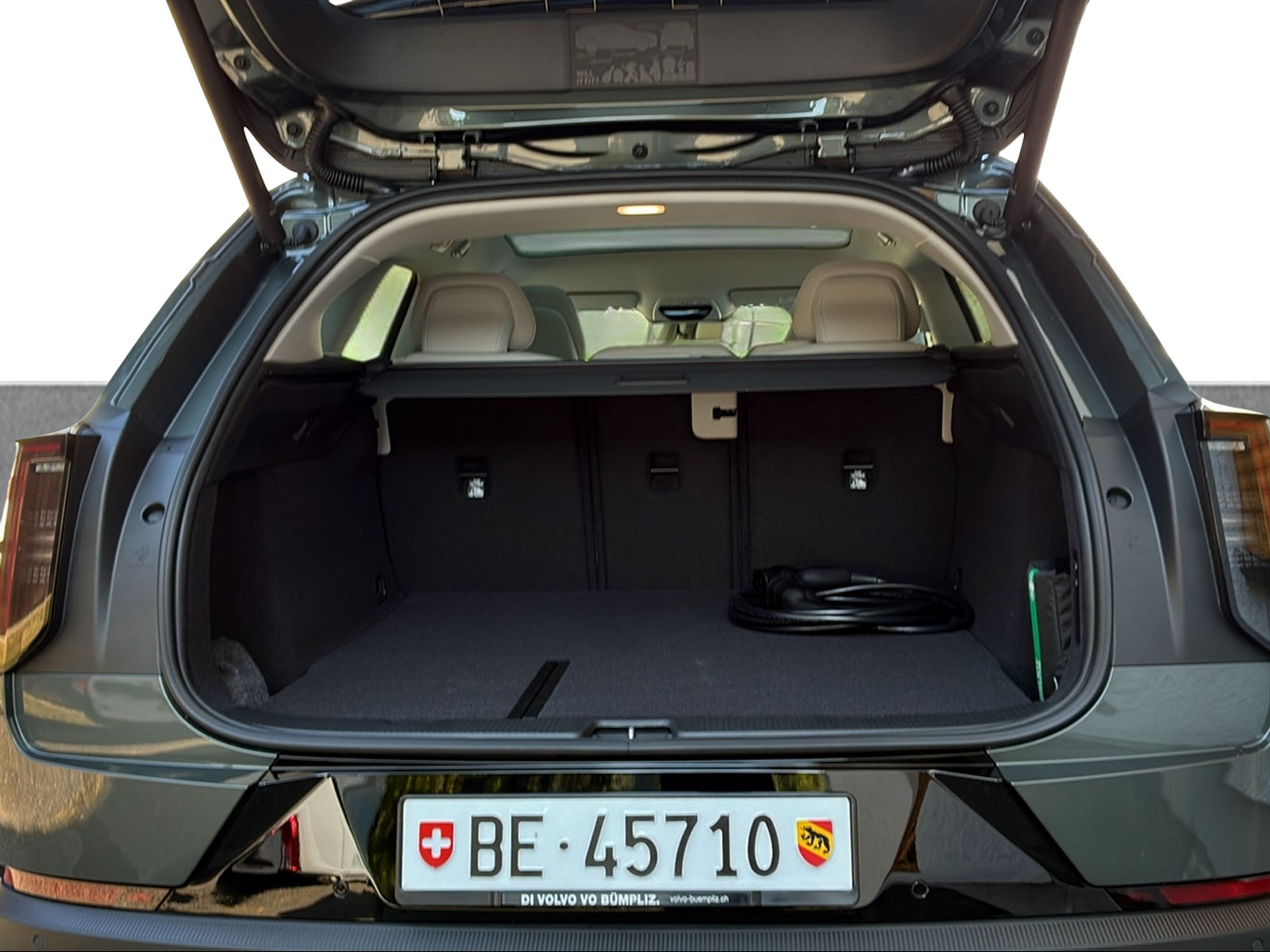 VOLVO EX60 Twin Ultra AWD-image-8