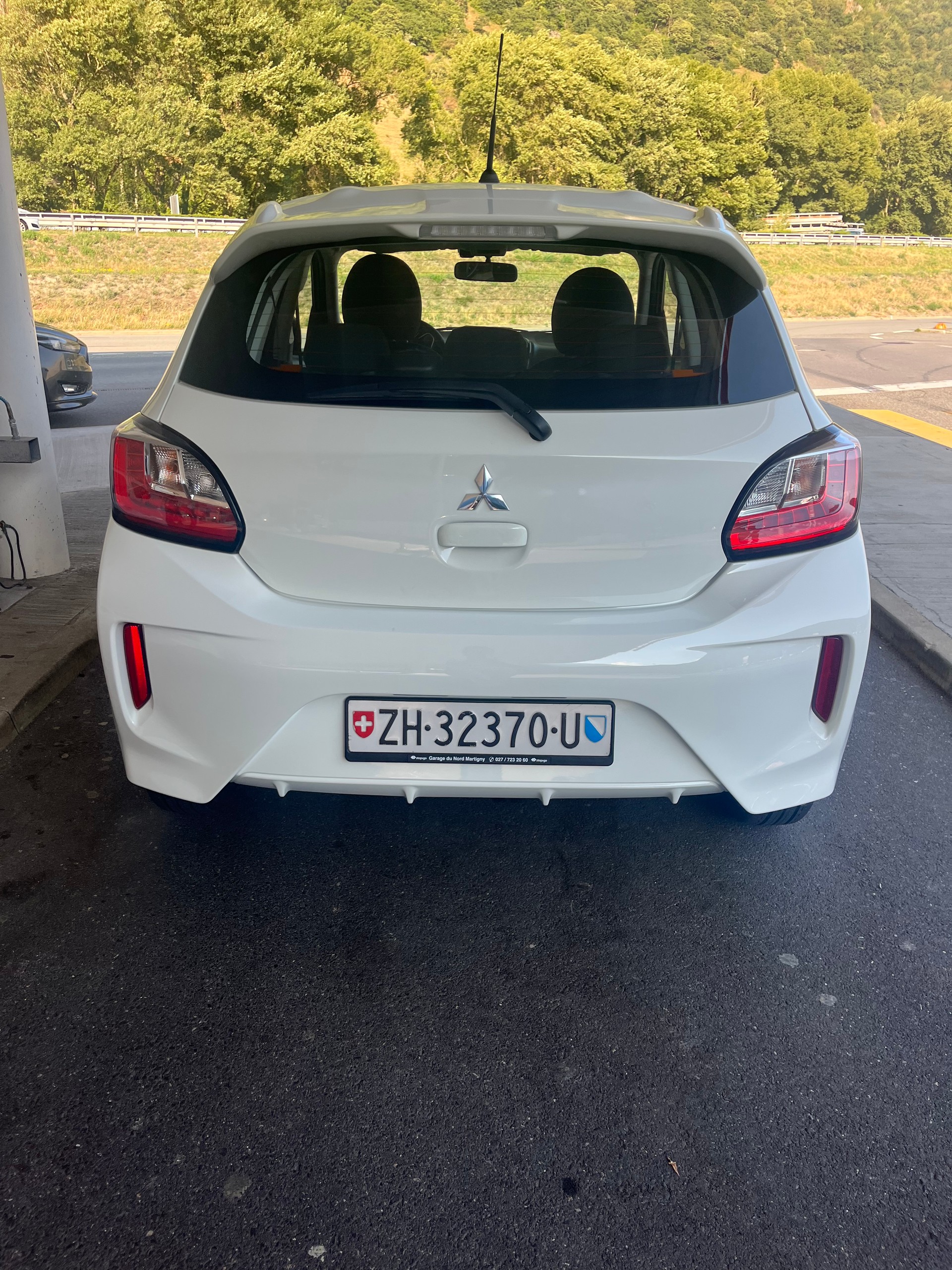 MITSUBISHI Space Star 1.2 CVT Inform-image-4