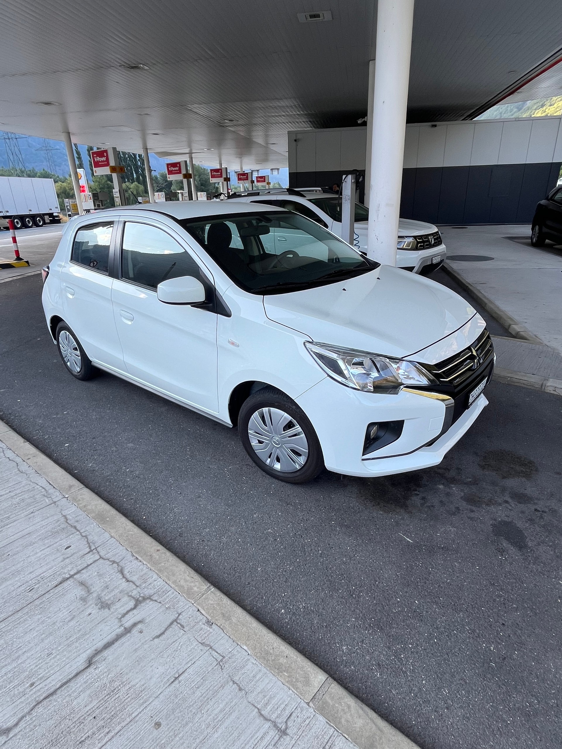 MITSUBISHI Space Star 1.2 CVT Inform-image-1