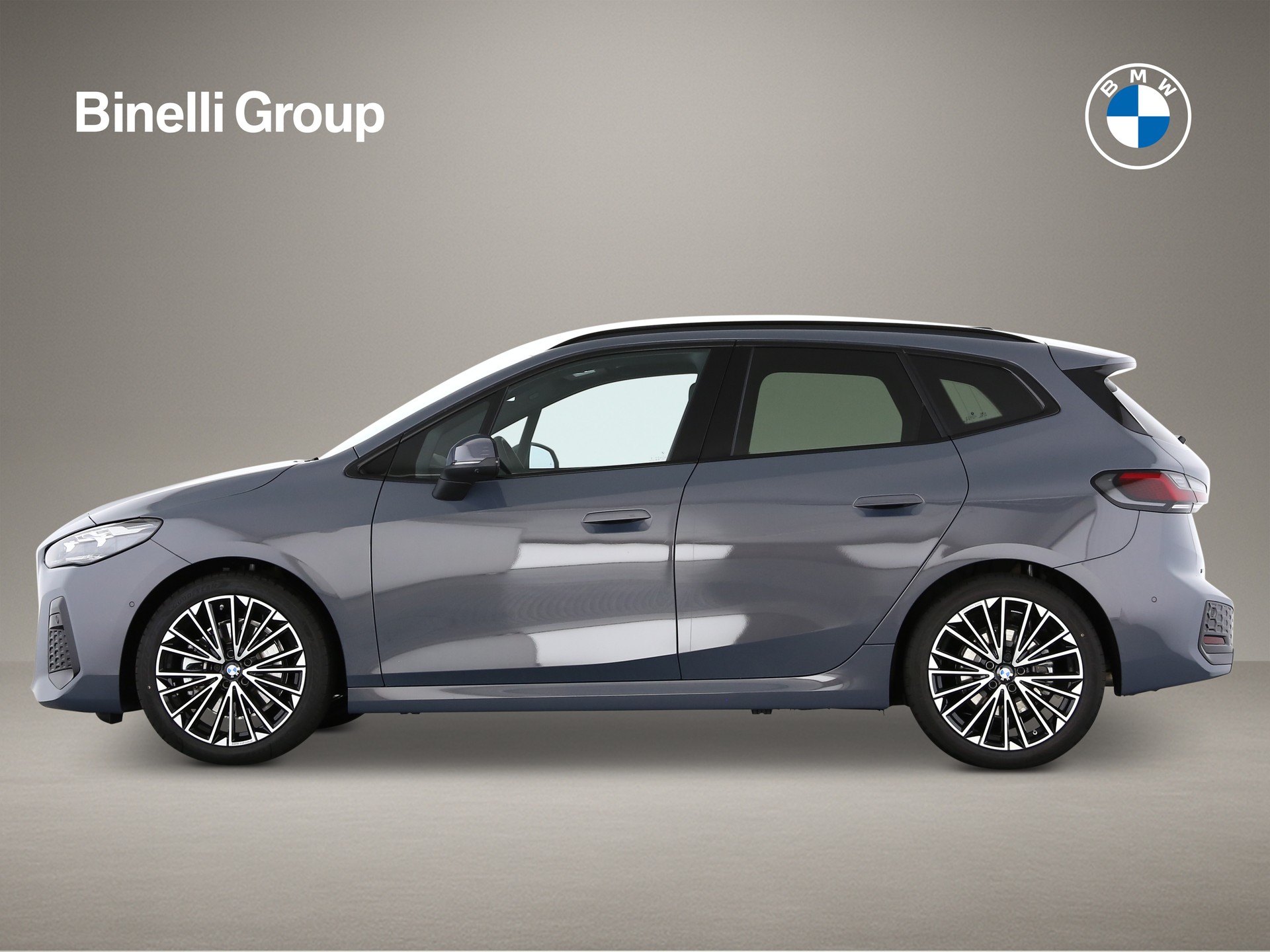 BMW 223d xDrive Active Tourer-image-2