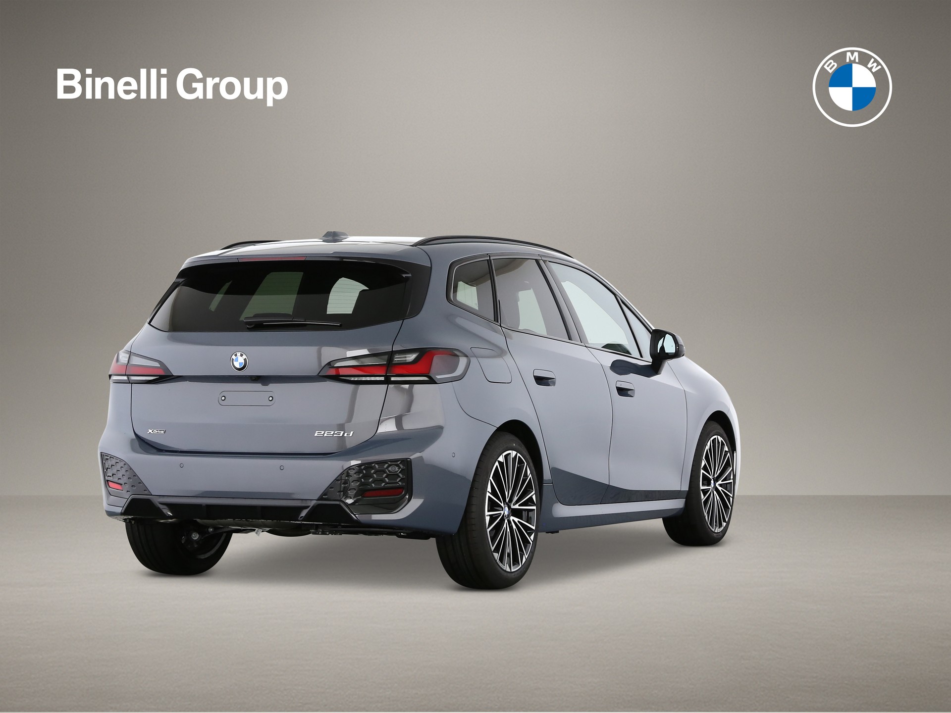 BMW 223d xDrive Active Tourer-image-1