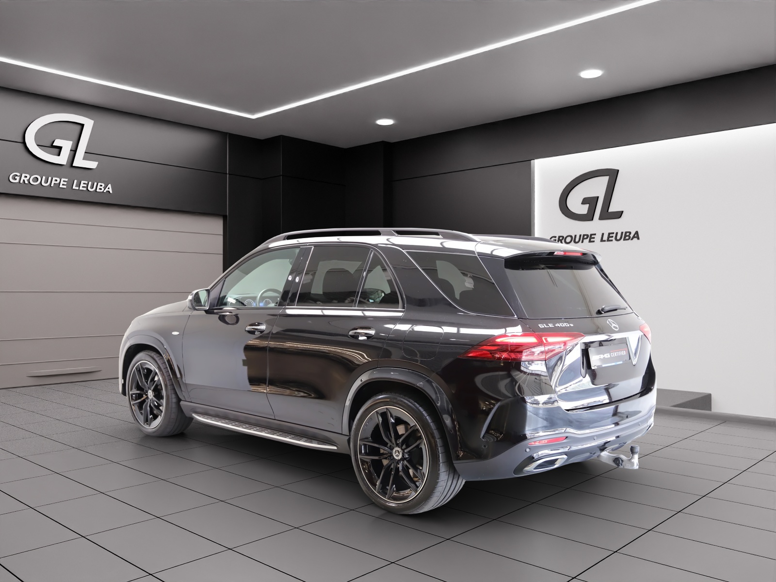 MERCEDES-BENZ GLE 400 e 4M 9G-Tronic-image-3