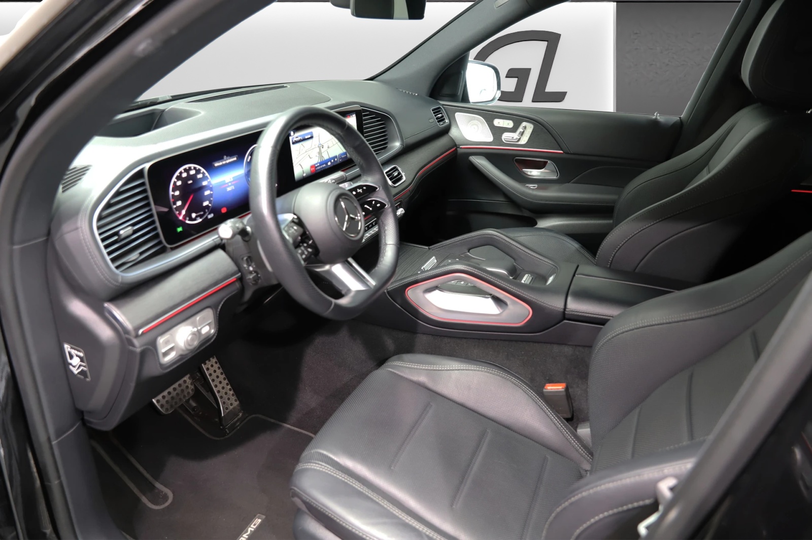 MERCEDES-BENZ GLE 400 e 4M 9G-Tronic-image-8