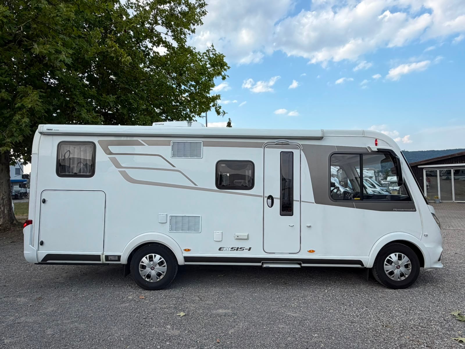 FIAT ***2.3 JTD 150PS***HYMER EXSIS-I588***AUTOMAT***LÄNGSBETT***HUBBETT***B-KATEGORIE***TOP-FAHRZEUG***GESAMTGEWICHT 3500KG***-image-2
