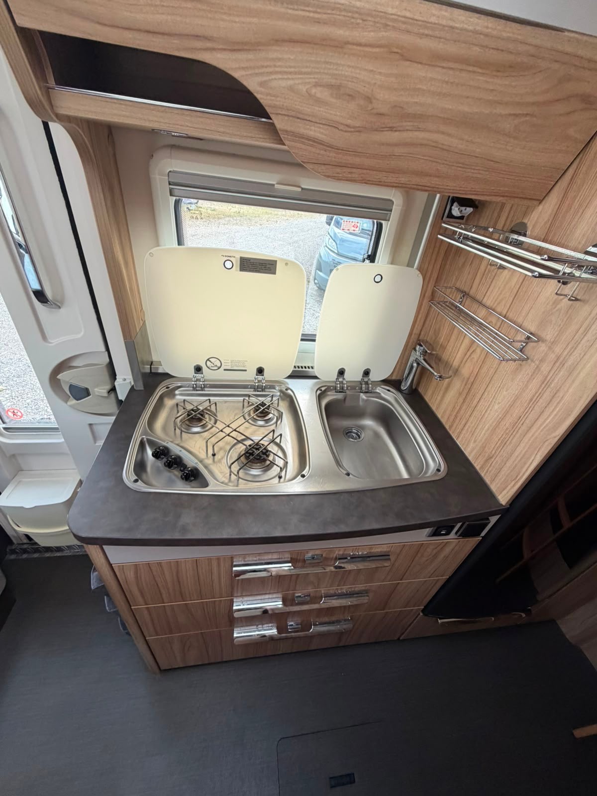 FIAT ***2.3 JTD 150PS***HYMER EXSIS-I588***AUTOMAT***LÄNGSBETT***HUBBETT***B-KATEGORIE***TOP-FAHRZEUG***GESAMTGEWICHT 3500KG***-image-13
