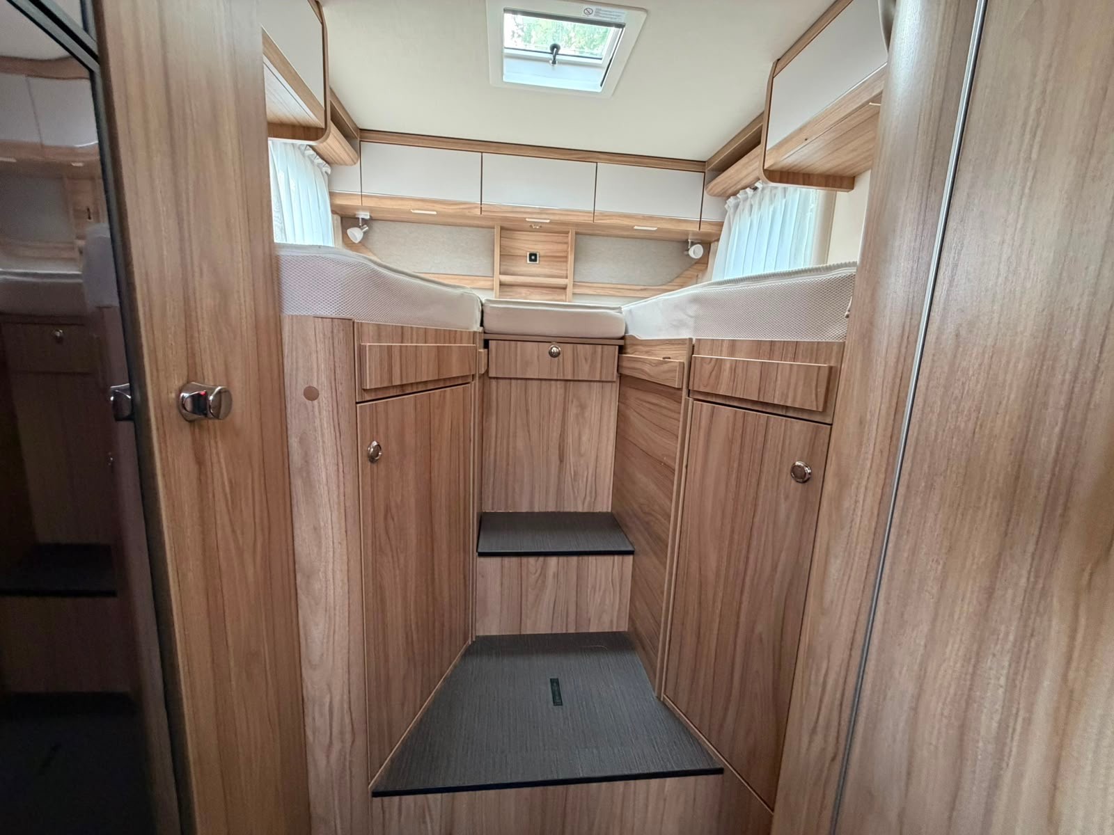 FIAT ***2.3 JTD 150PS***HYMER EXSIS-I588***AUTOMAT***LÄNGSBETT***HUBBETT***B-KATEGORIE***TOP-FAHRZEUG***GESAMTGEWICHT 3500KG***-image-21
