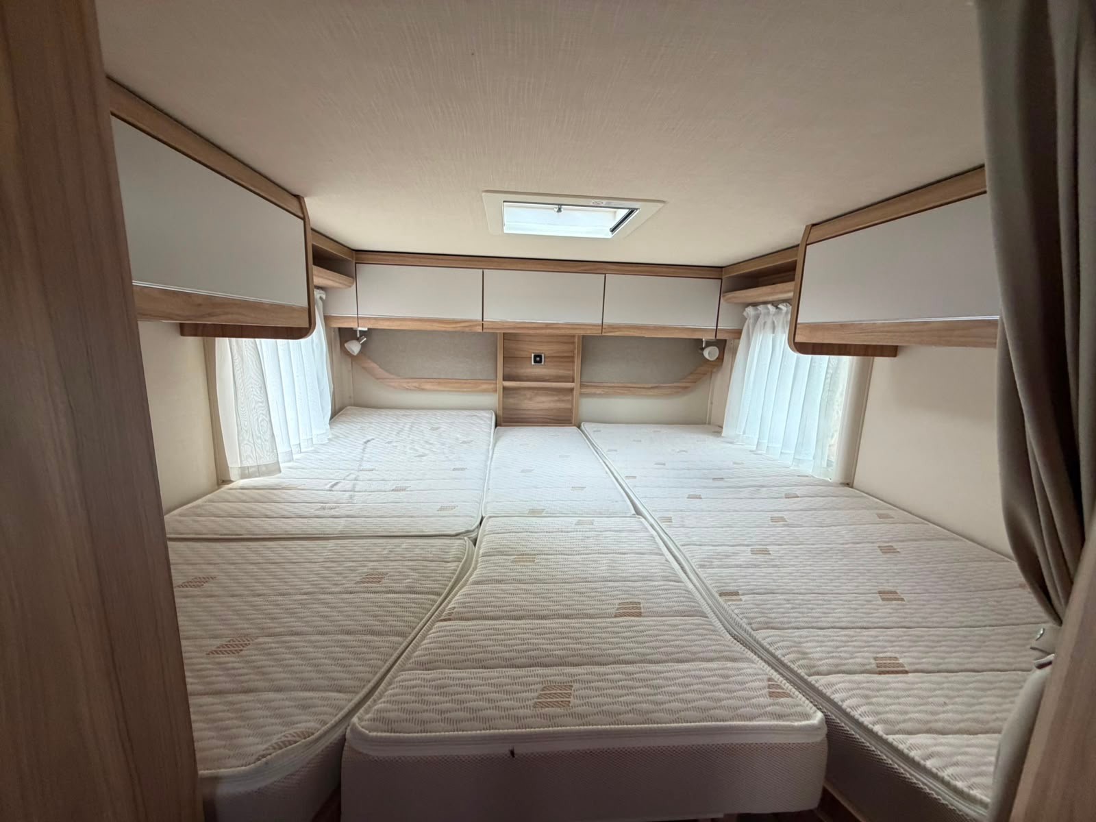 FIAT ***2.3 JTD 150PS***HYMER EXSIS-I588***AUTOMAT***LÄNGSBETT***HUBBETT***B-KATEGORIE***TOP-FAHRZEUG***GESAMTGEWICHT 3500KG***-image-22
