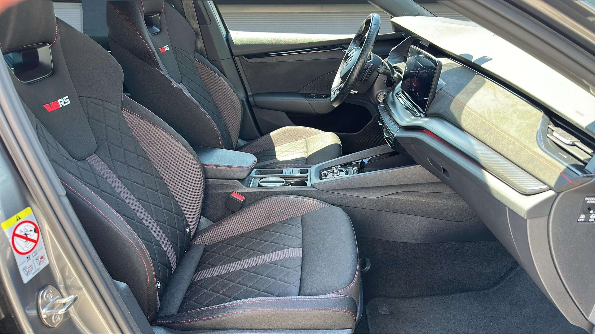 SKODA Octavia Combi 2.0 TDI DSG RS 4x4 mit AHK-Vorbereitung & 5J Werksgarantie oder bis 100000km-image-11