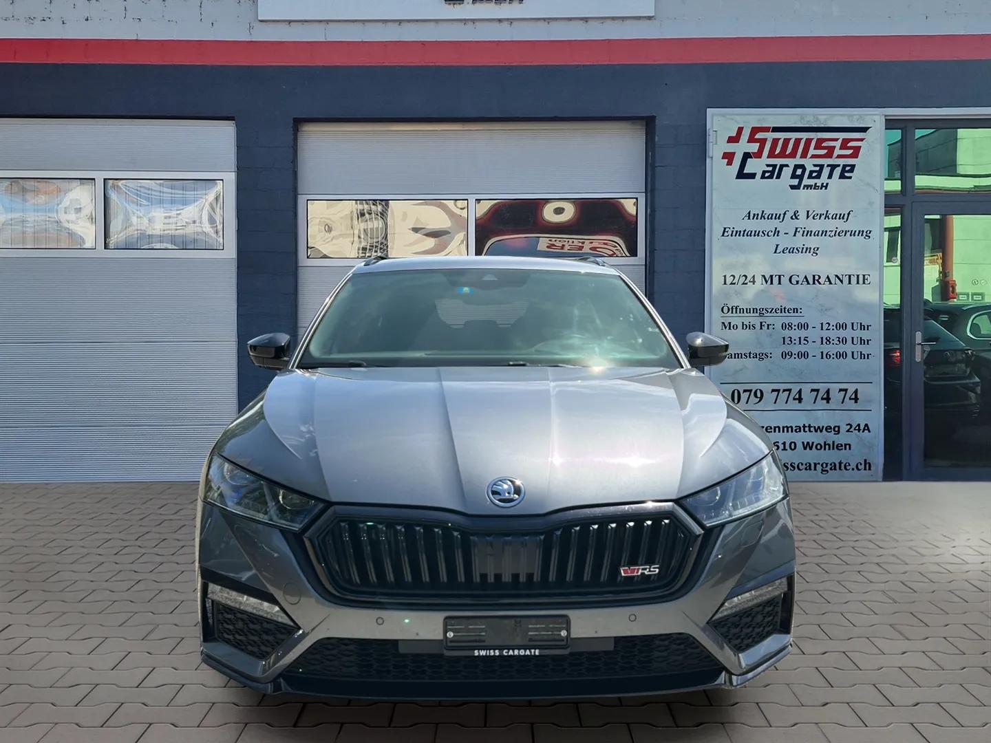 SKODA Octavia Combi 2.0 TDI DSG RS 4x4 mit AHK-Vorbereitung & 5J Werksgarantie oder bis 100000km-image-2