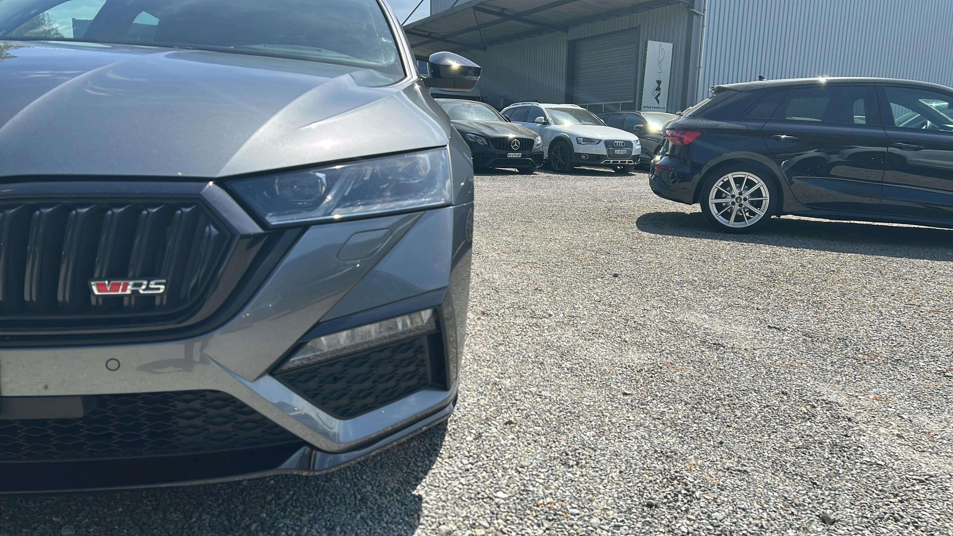 SKODA Octavia Combi 2.0 TDI DSG RS 4x4 mit AHK-Vorbereitung & 5J Werksgarantie oder bis 100000km-image-23