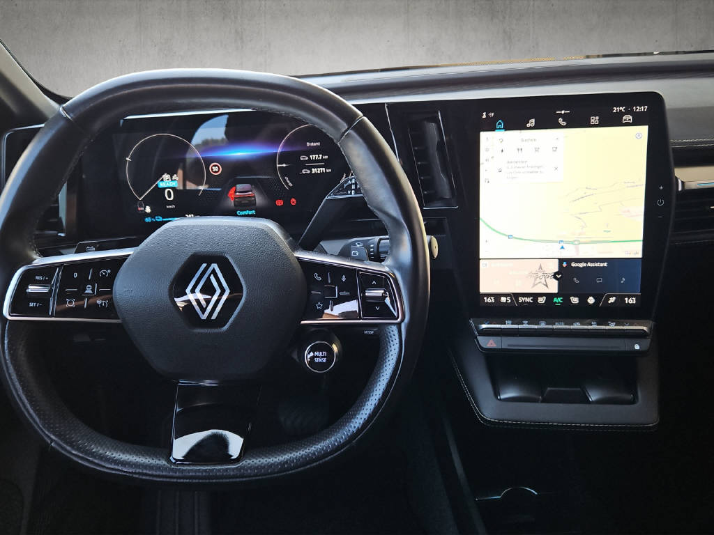 RENAULT Mégane E-Tech evolution-image-7
