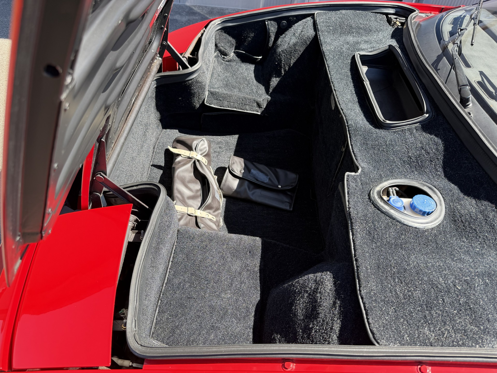 FERRARI Testarossa-image-17