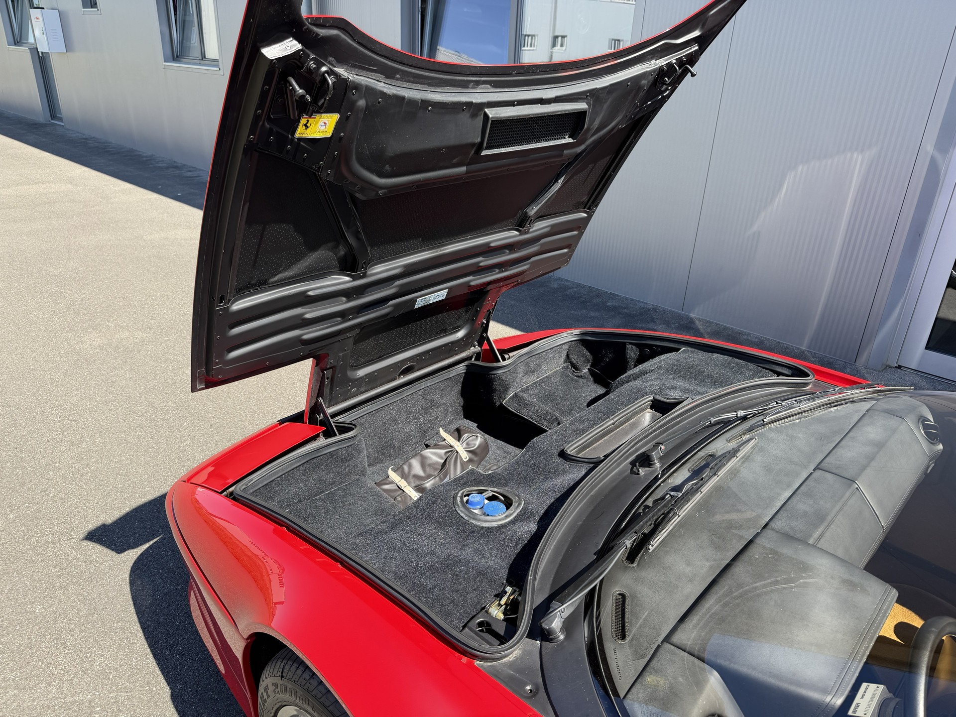 FERRARI Testarossa-image-15