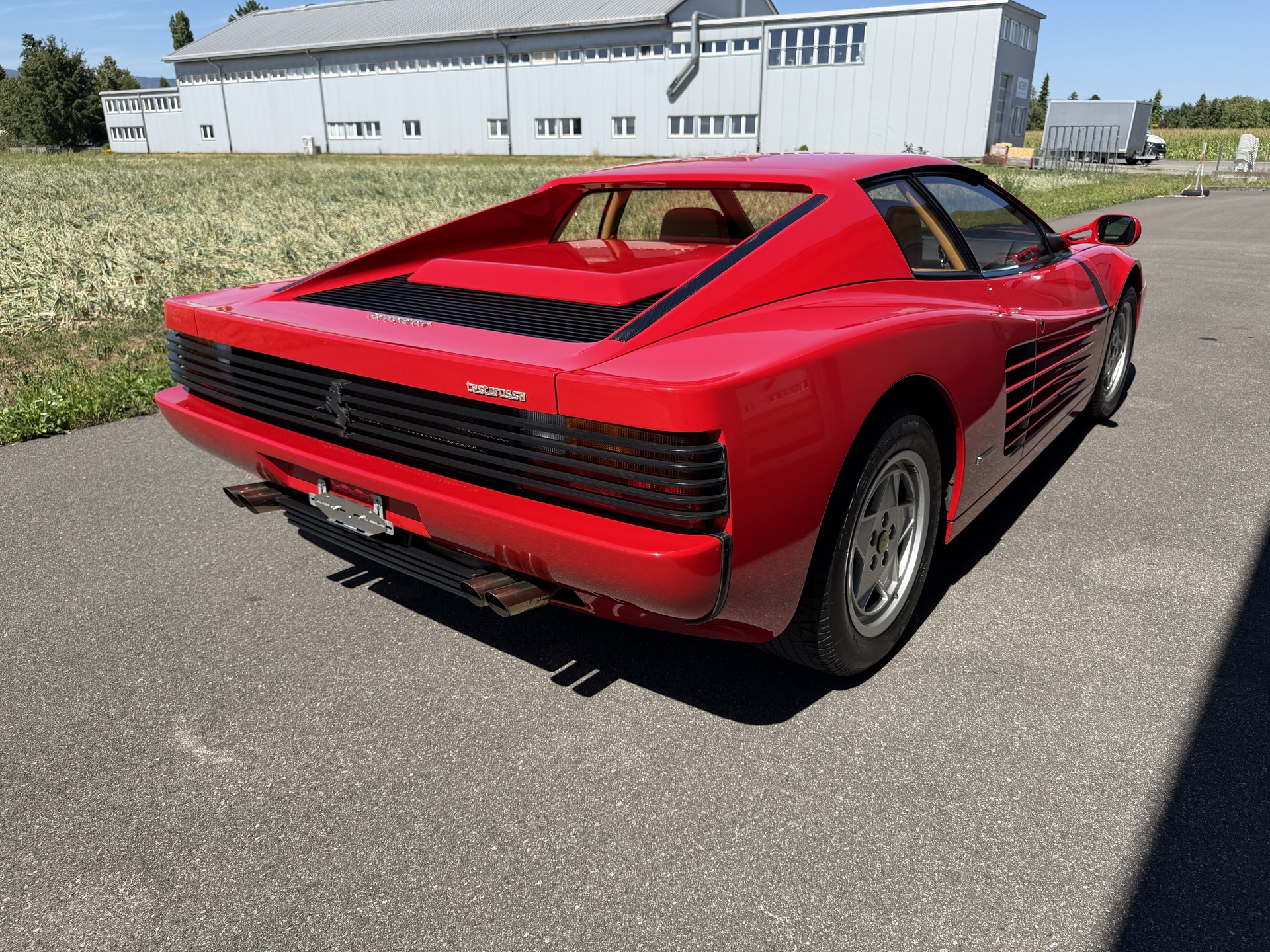 FERRARI Testarossa-image-5