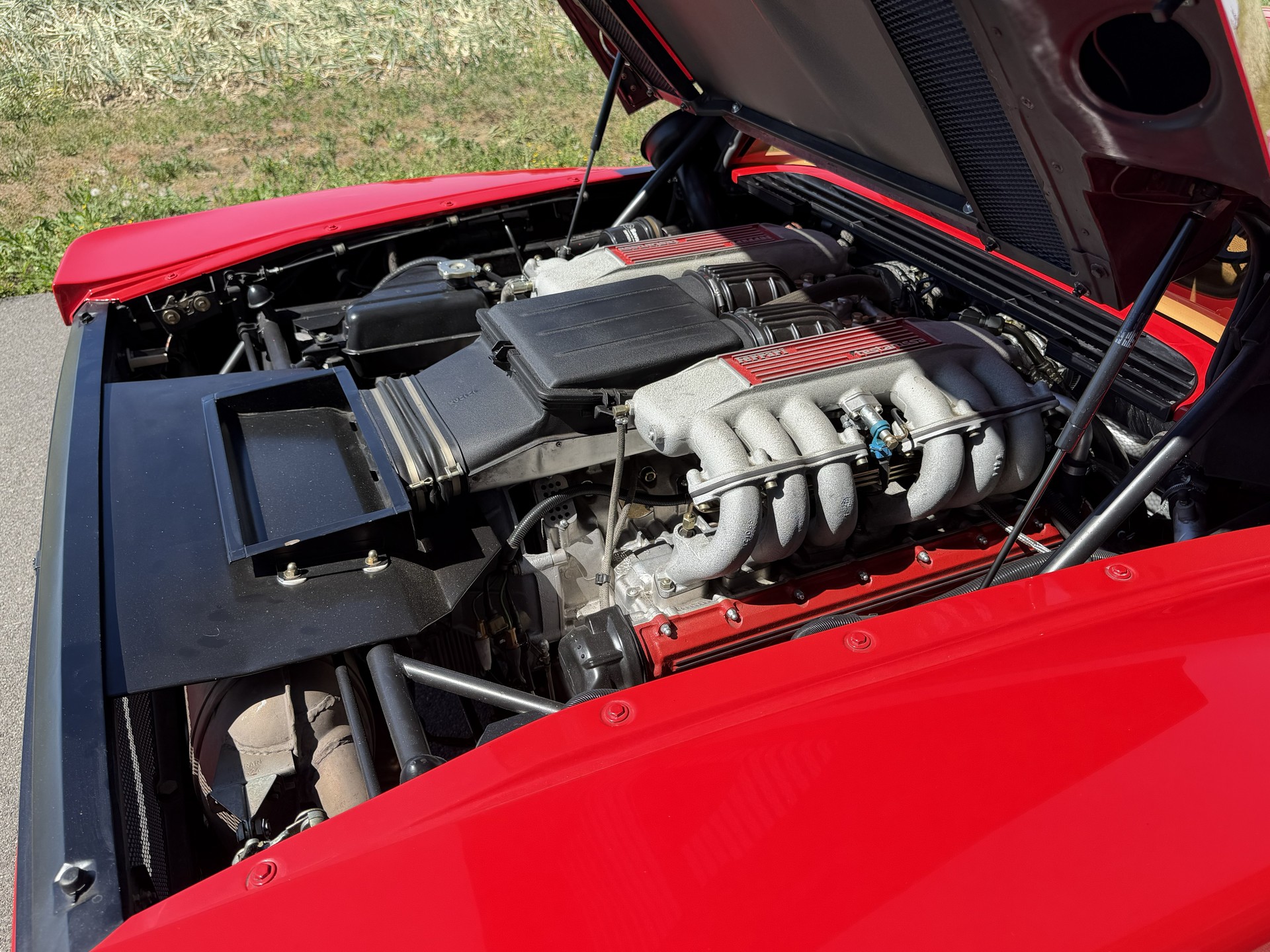 FERRARI Testarossa-image-12