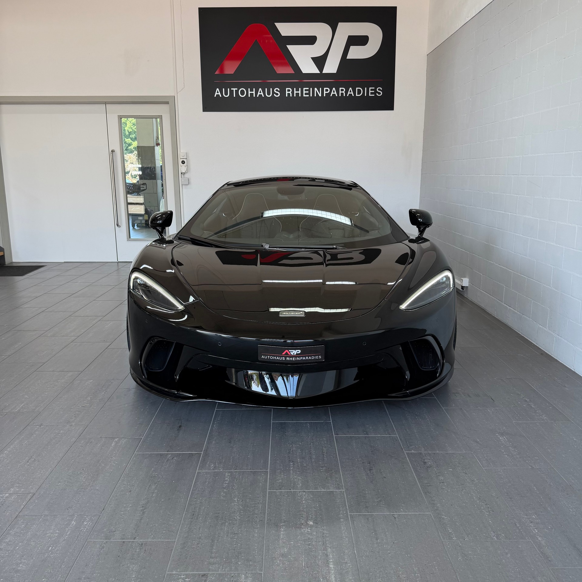 McLAREN GTS * Softclose * B&W * SportAGA * Lift * OnyxBlack * GratisServ. * Werksgarantie *-image-1