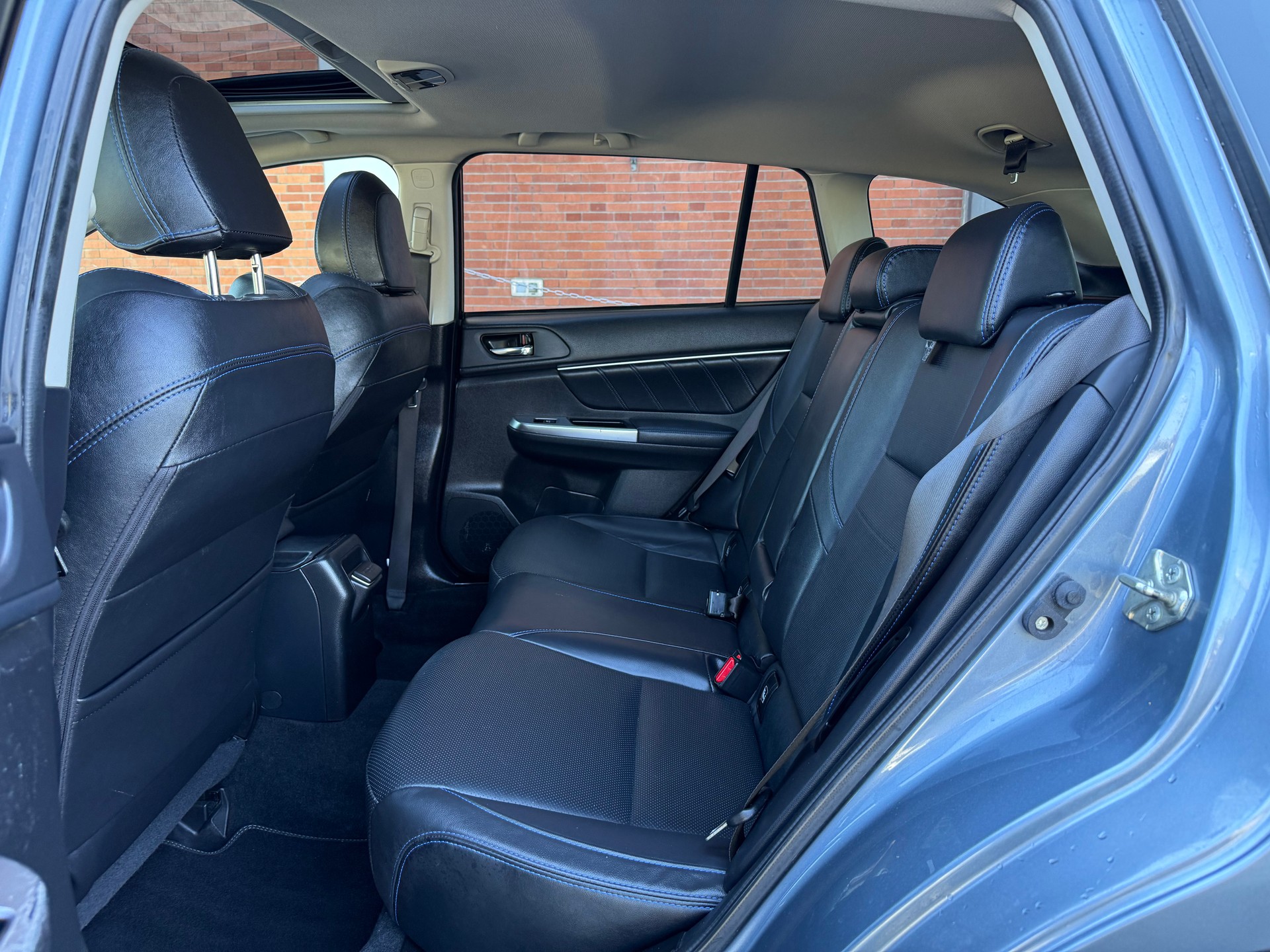 SUBARU Levorg 1.6DIT Luxury S AWD Lineartronic-image-11