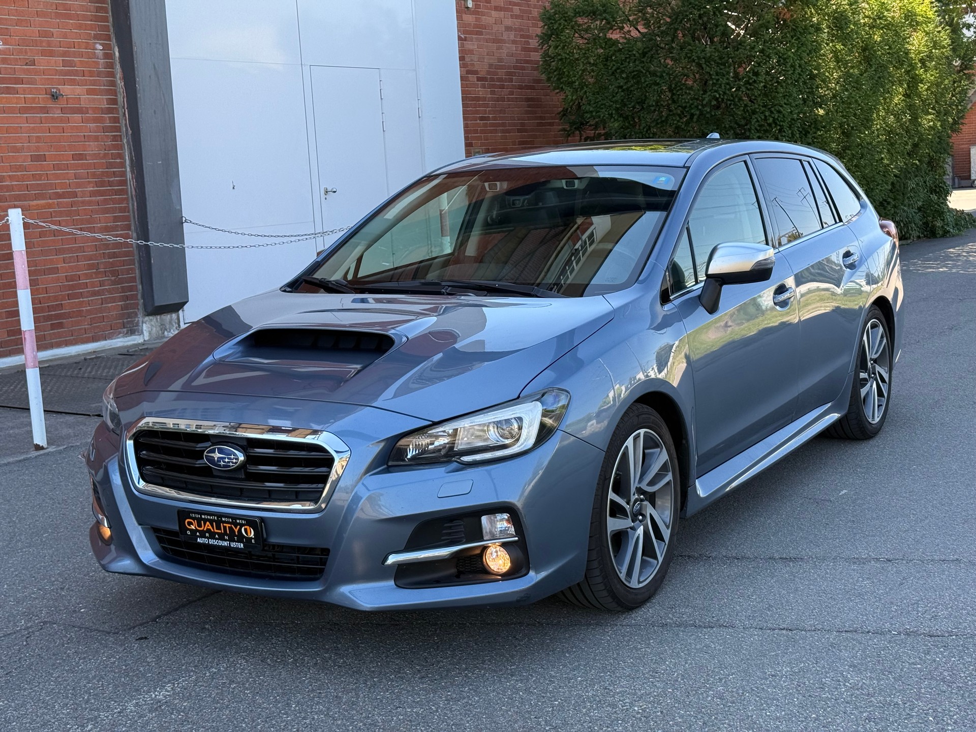 SUBARU Levorg 1.6DIT Luxury S AWD Lineartronic-image-2