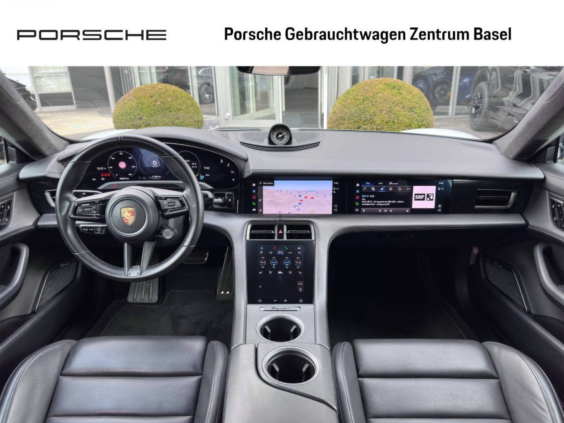 PORSCHE Taycan Turbo S-image-15