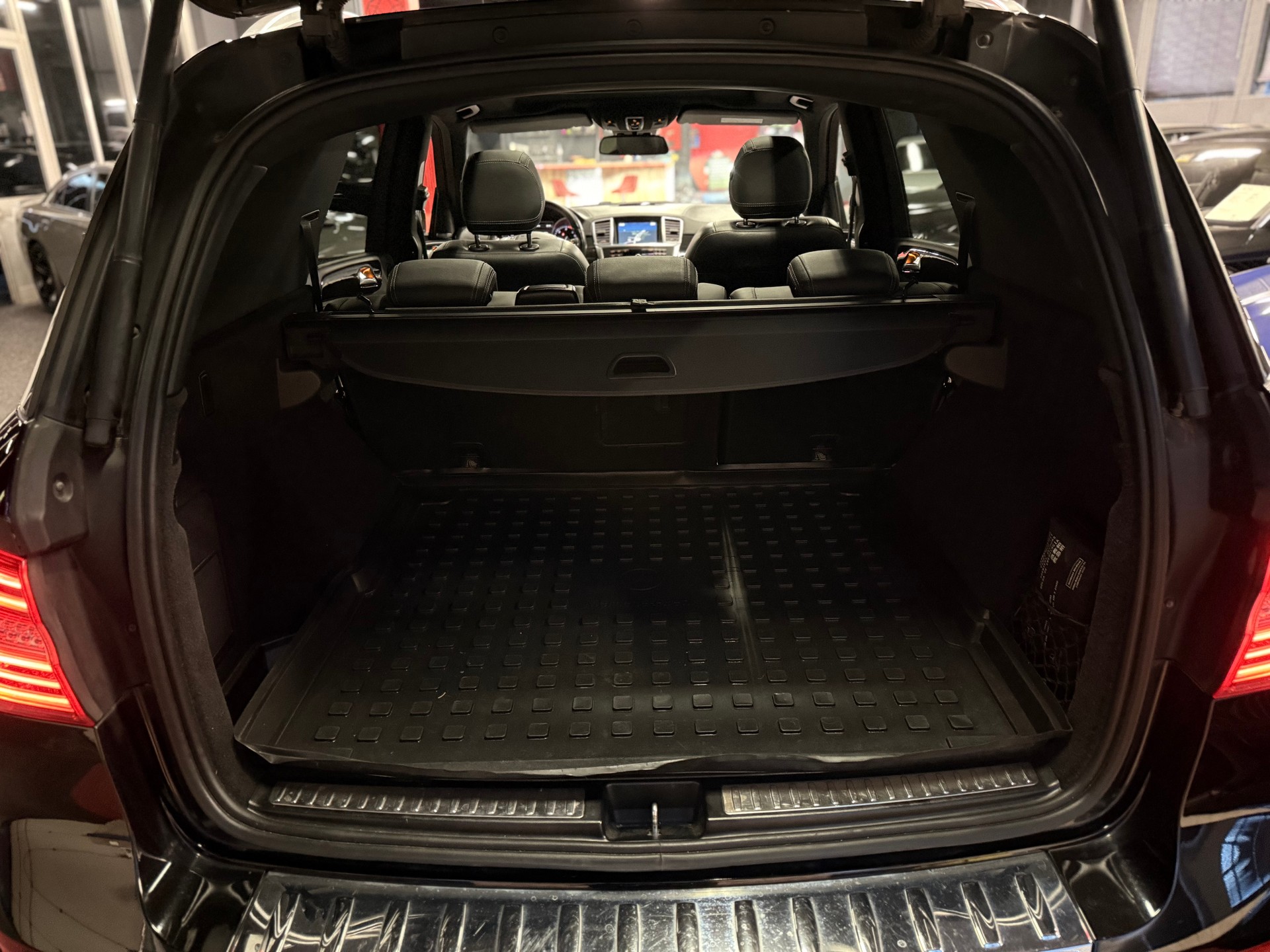 MERCEDES-BENZ ML 350 BlueTEC 4Matic / ** Frisch ab MFK & Service / AHK 3.500 KG **-image-21
