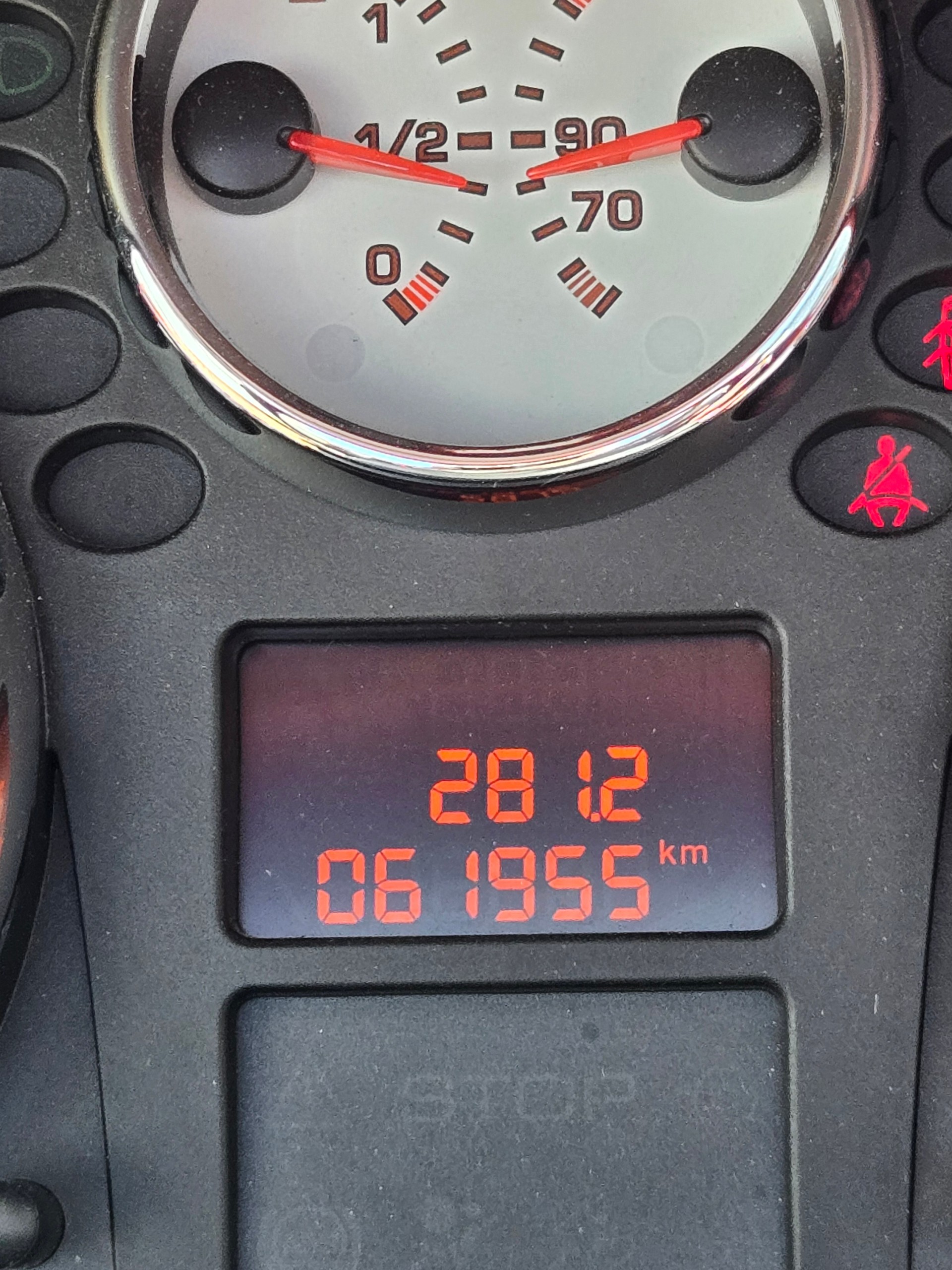 PEUGEOT 1.6 16V Sport-image-8